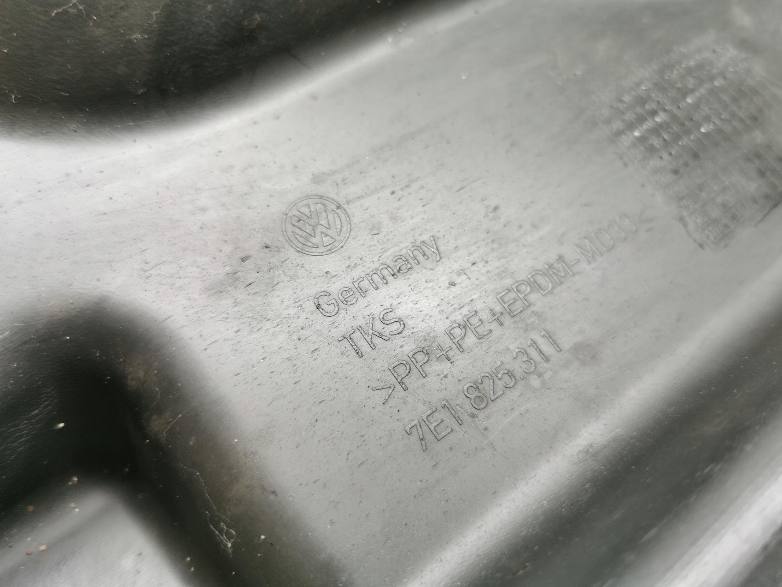 Blende Abdeckung Unterfahrschutz VW T6 7E1825311