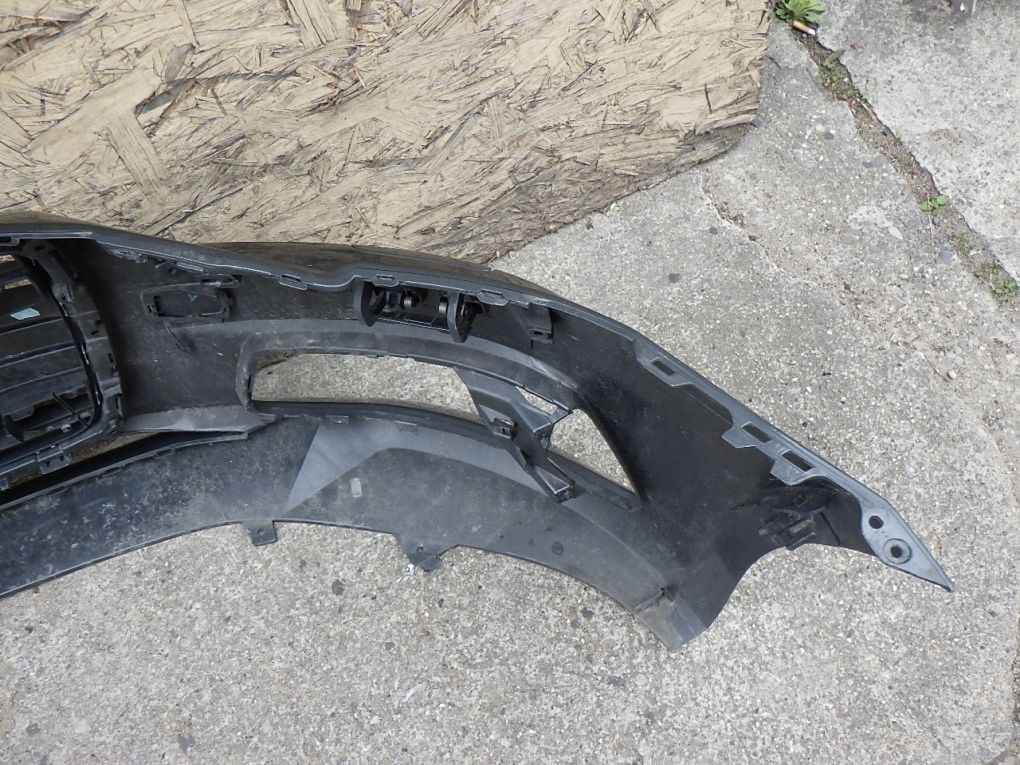 AUDI A6 C8 4K0 2018- Frontstoßstange