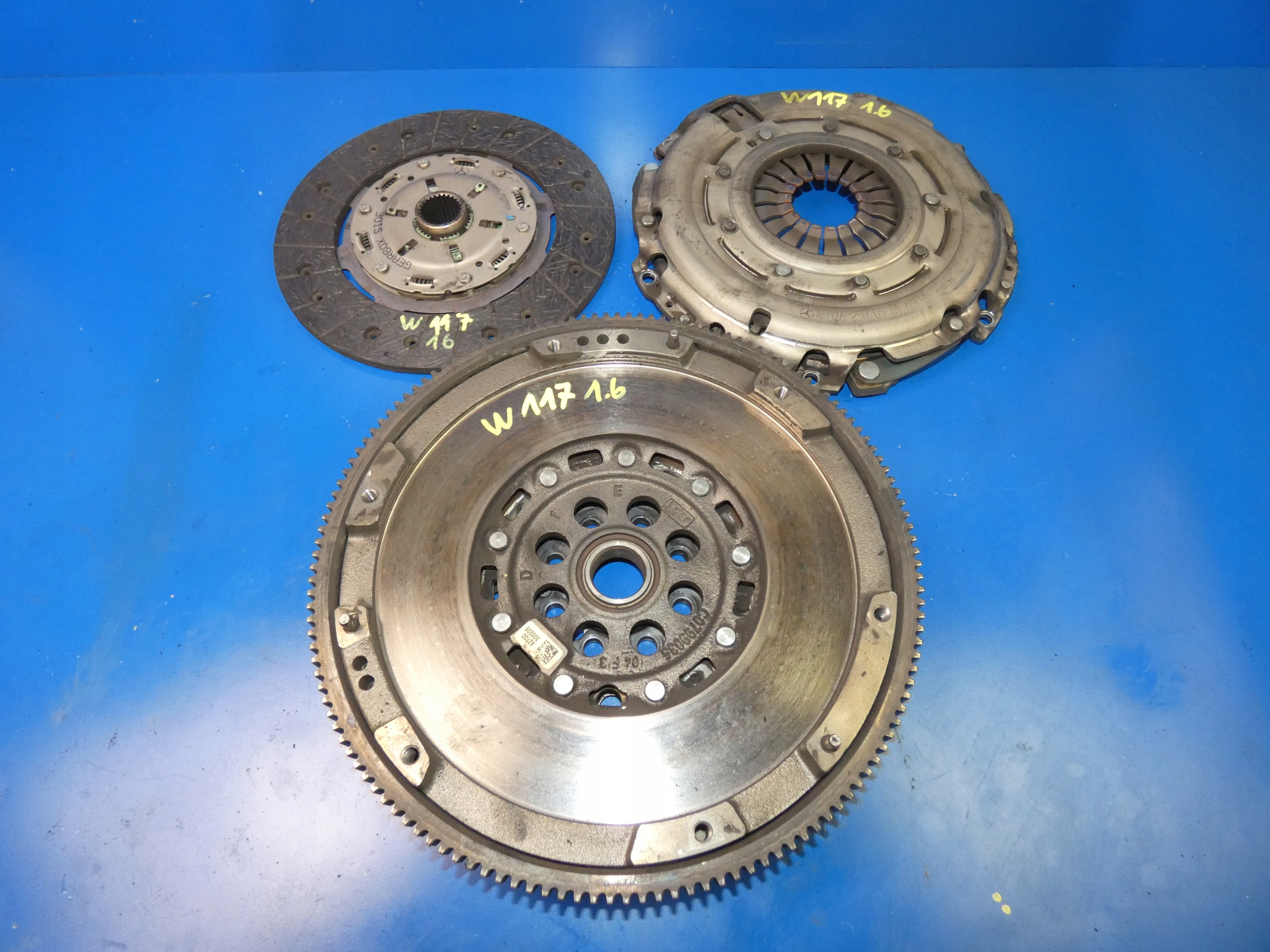 CLA W117 B W246 A W176 1.6 TB clutch flywheel