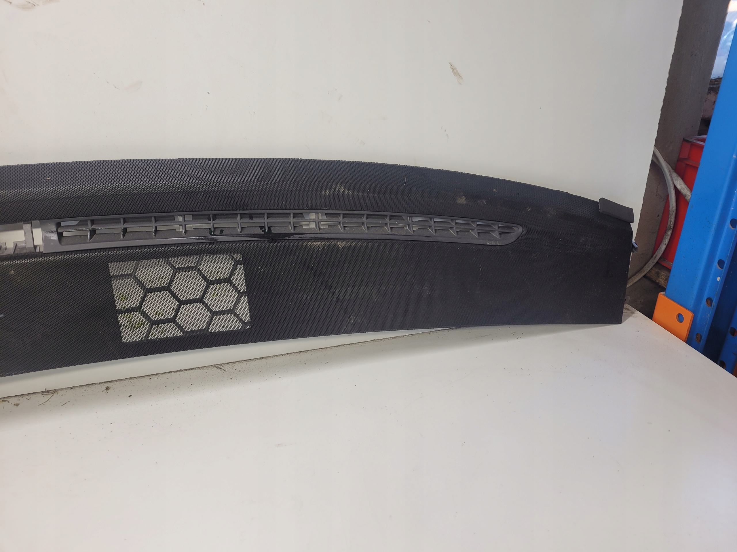 cover under the window of the dashboard AUDI A6 C6 4F1819923A