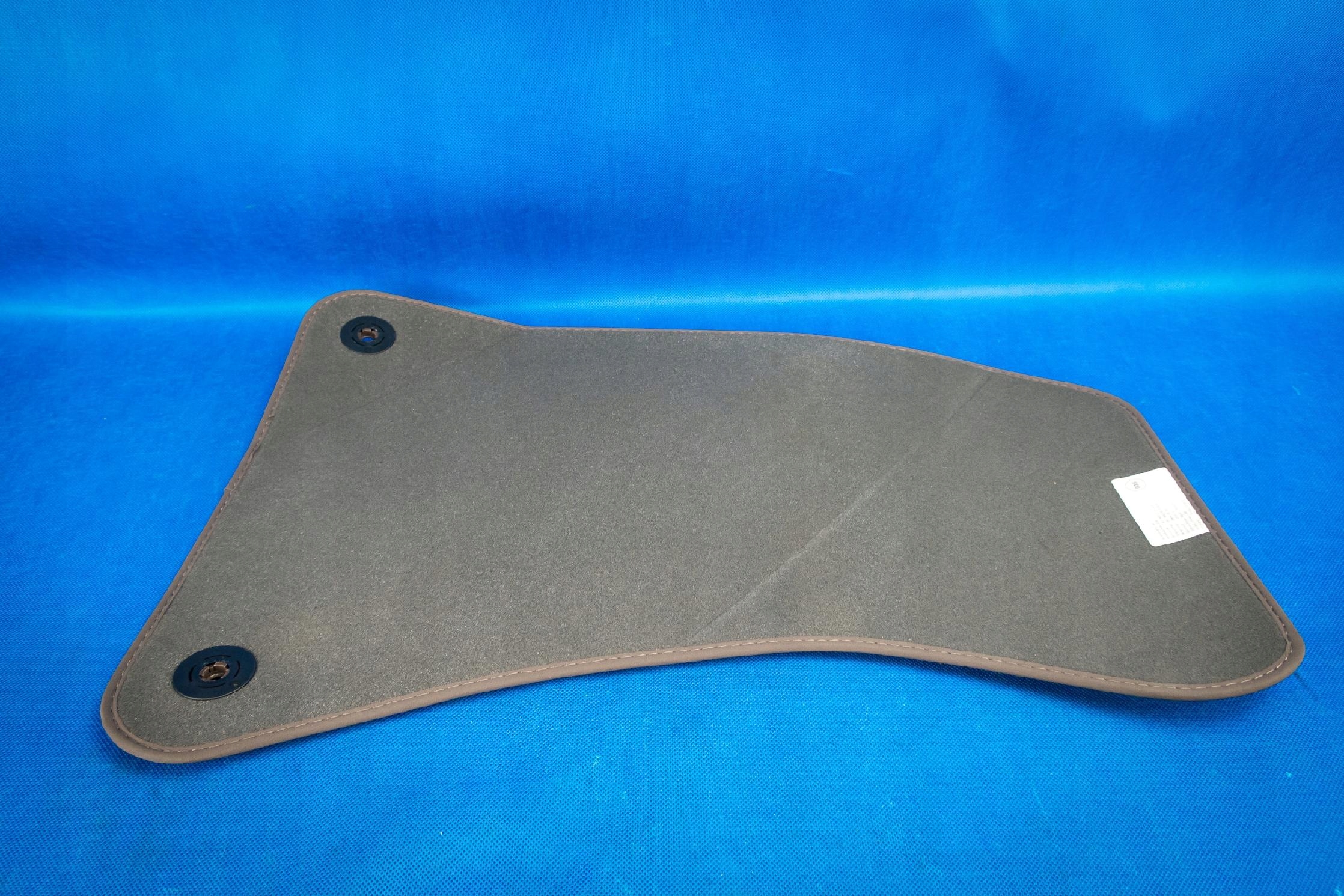 mat right front Audi A8 S8 4H 4H1863720D GU4
