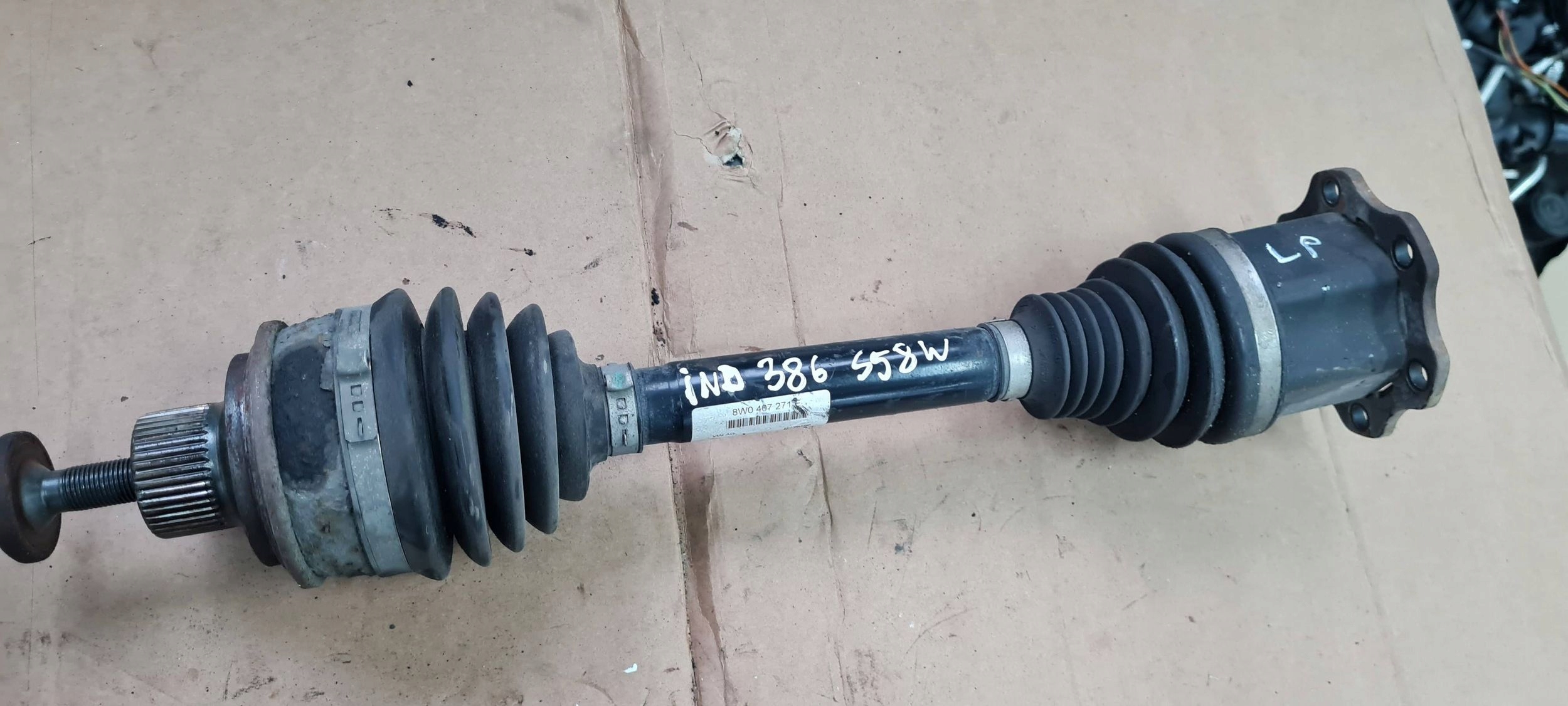 S5 8W A5 semi-axis semi-axis left right 3.0 TFSI 8W0407271E A4 B9 8W S4