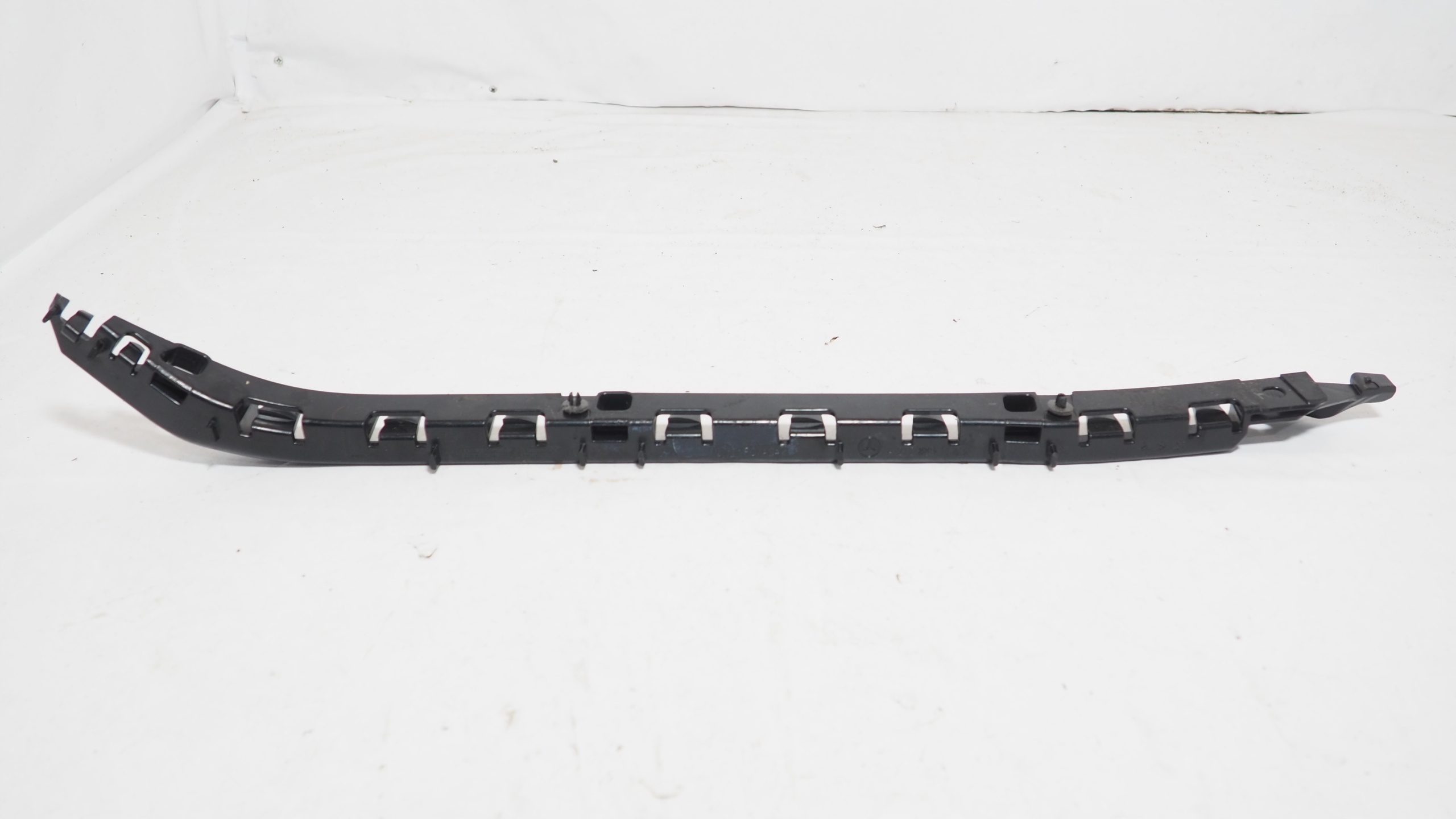 Mercedes E Klasa W212 bumper bracket left rear part A2128851163