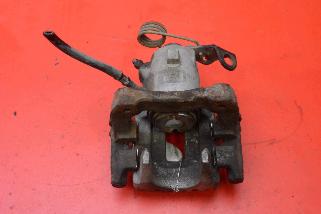 caliper brake right rear part VW BORA 1.9 TDI 130 KM 98-05