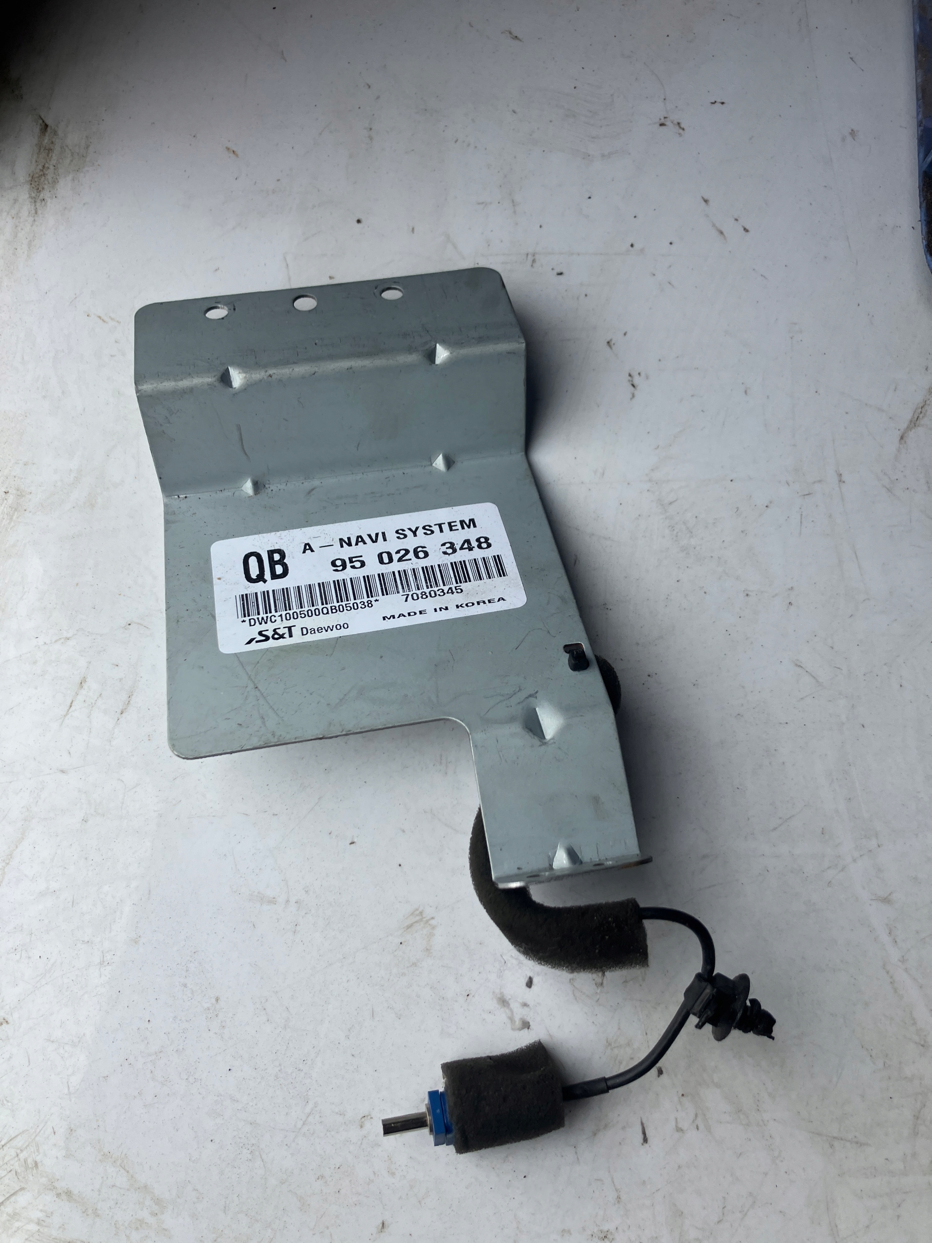 Antenne GPS CHEVROLET CAPTIVA 95026348