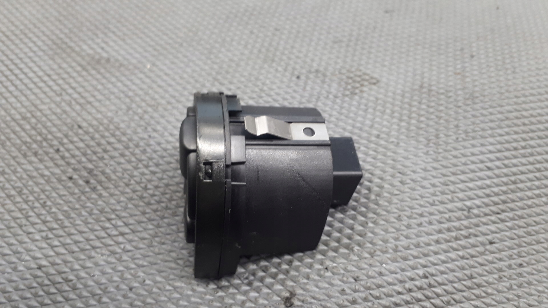 7735262023 przelacznik swiatel alfa romeo gt Typ samochodu Samochody osobowe