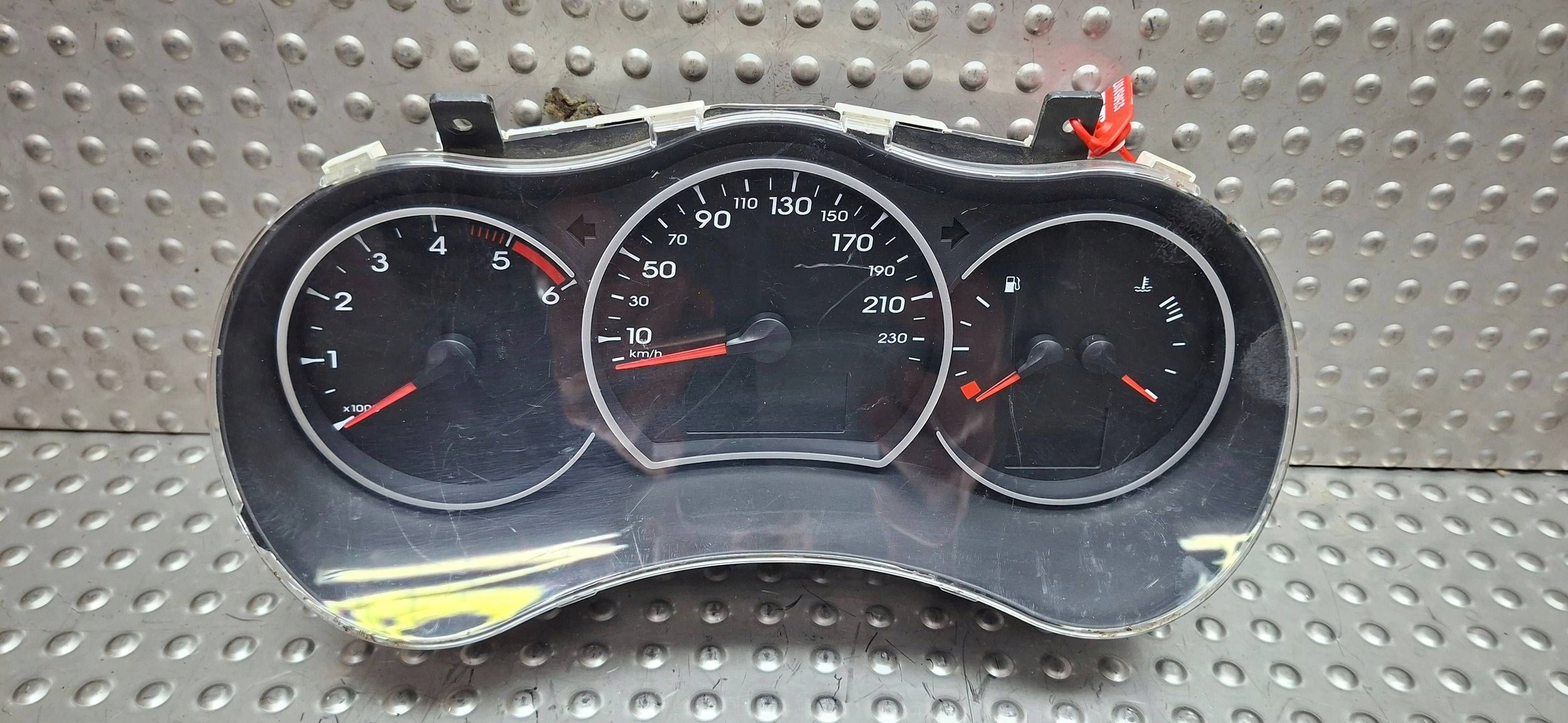 dials 24810JZ07A RENAULT KOLEOS and 2.0 DCI 2008