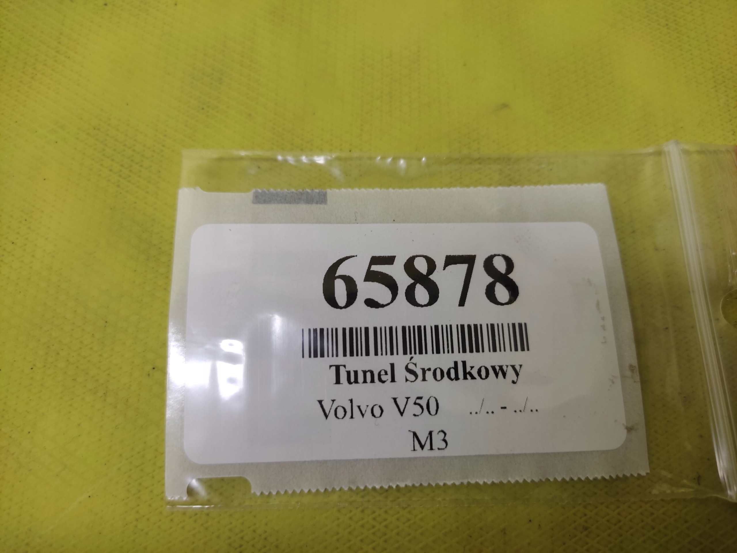 VOLVO V50 TUNEL central armrest 30755349