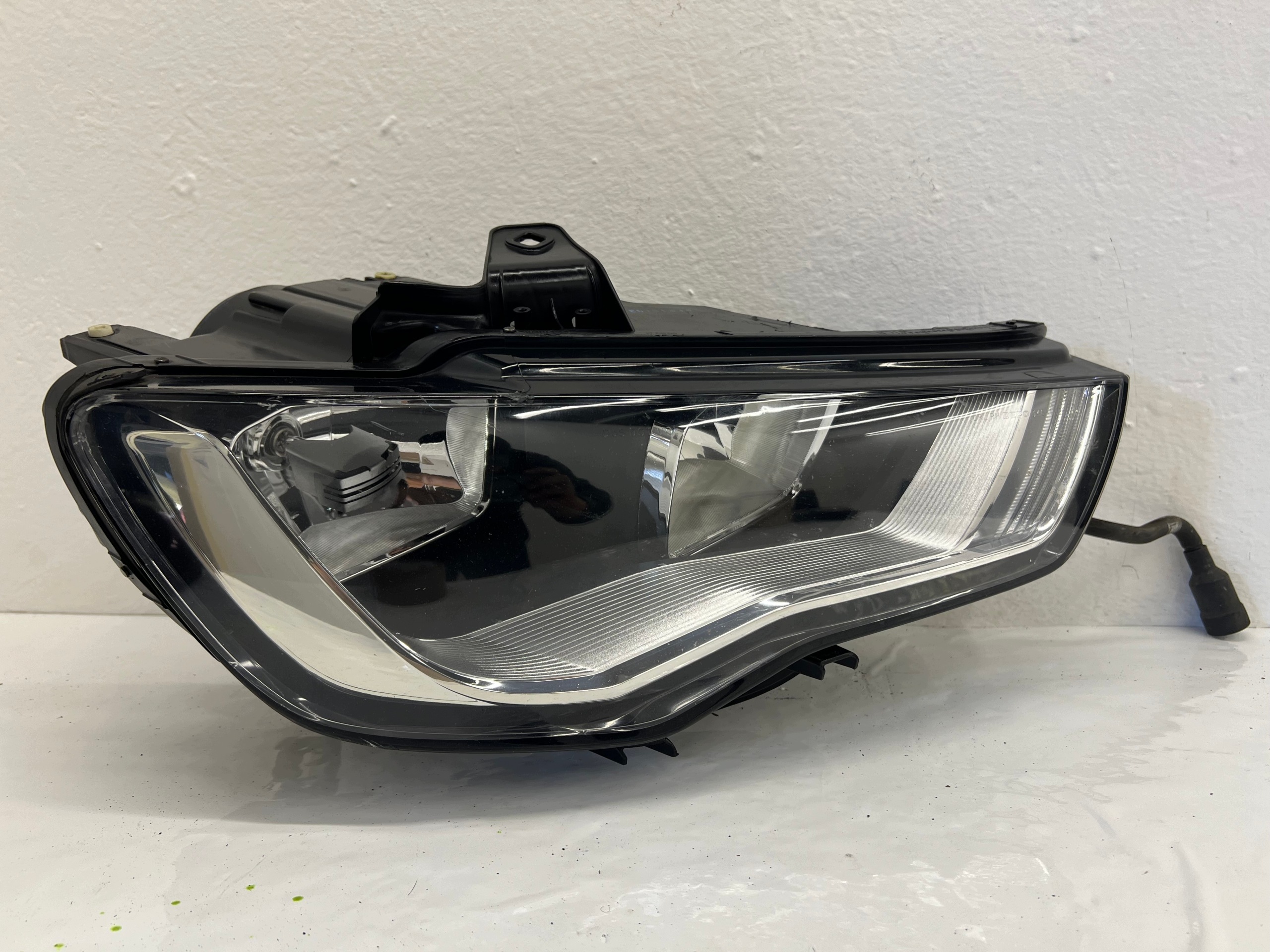 light REFLEKTOR right front right front AUDI A3 8V 13R DEPO