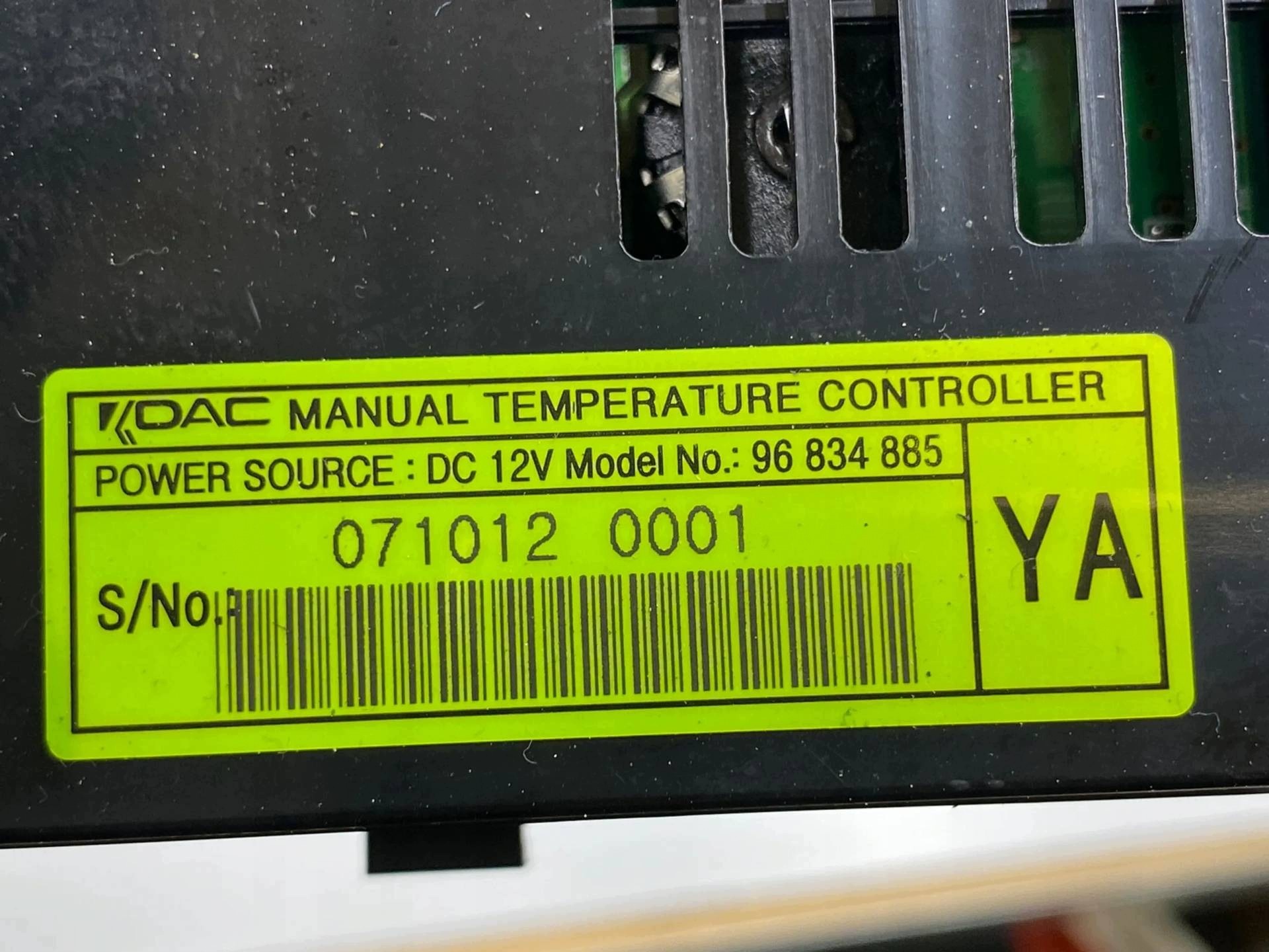 vezérlö panel a klímának Opel Antara 2009 96834885