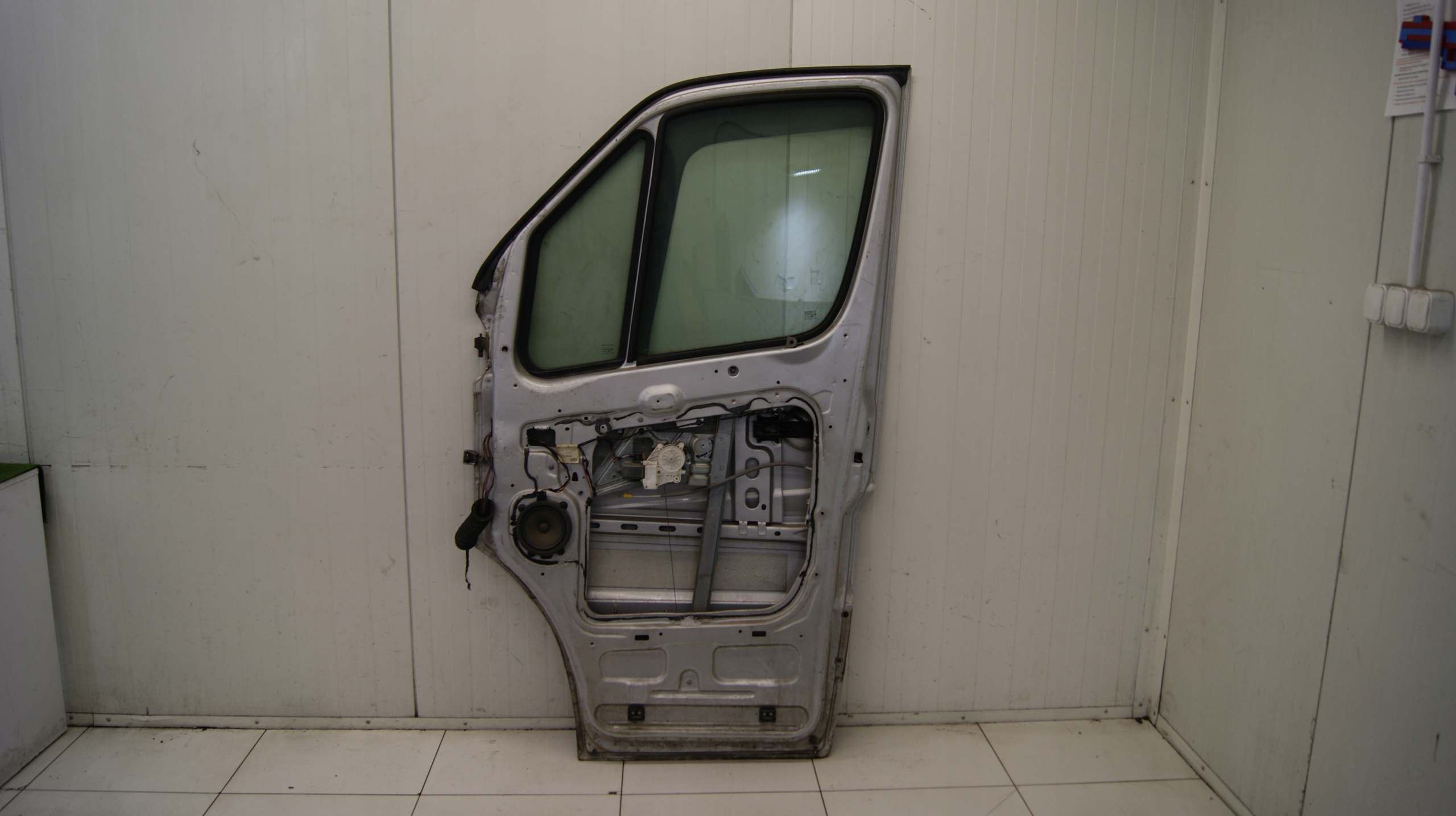 tür rechts vorne MERCEDES-BENZ SPRINTER 906