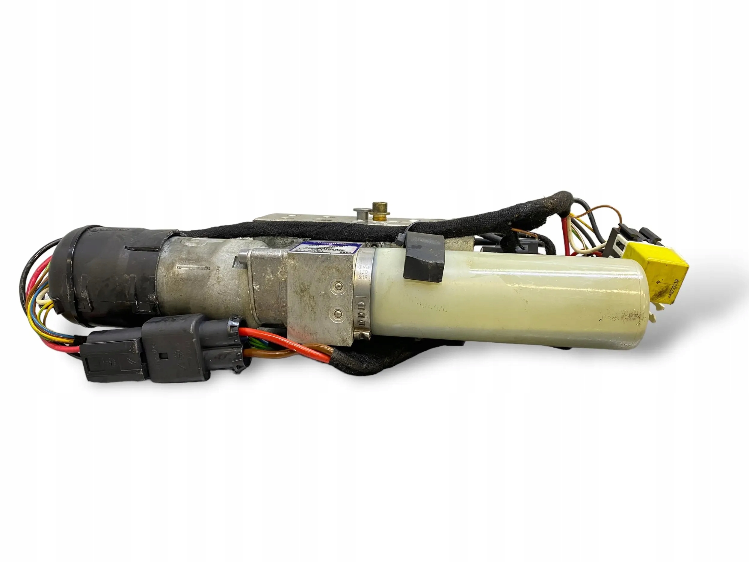 Opel Astra H 1600cm3 2008 Silniki Kabriolet HB70810002 Numery katalogowe zamienników 13197772