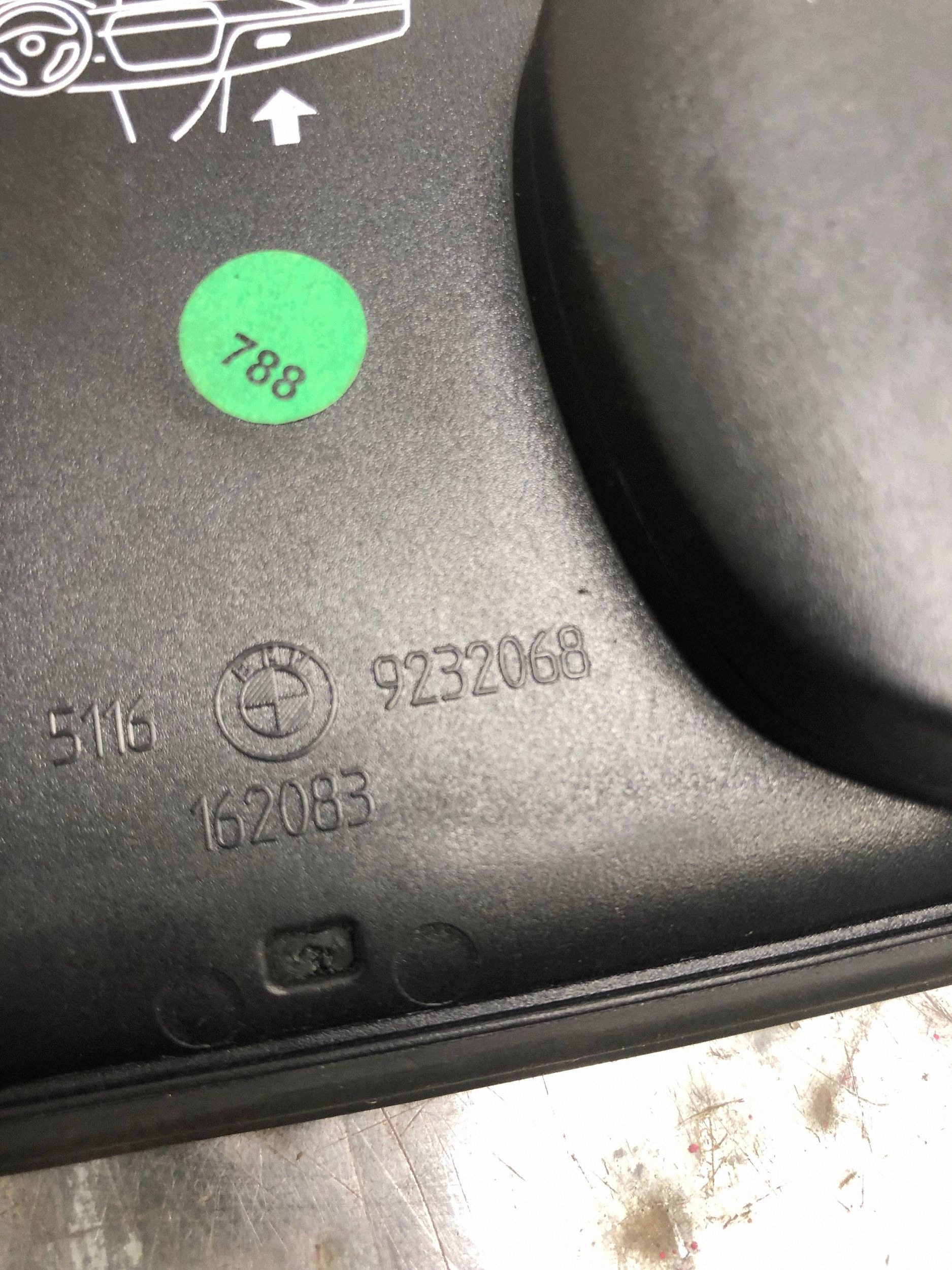 plato passenger compartment consoles BMW F31 9232068