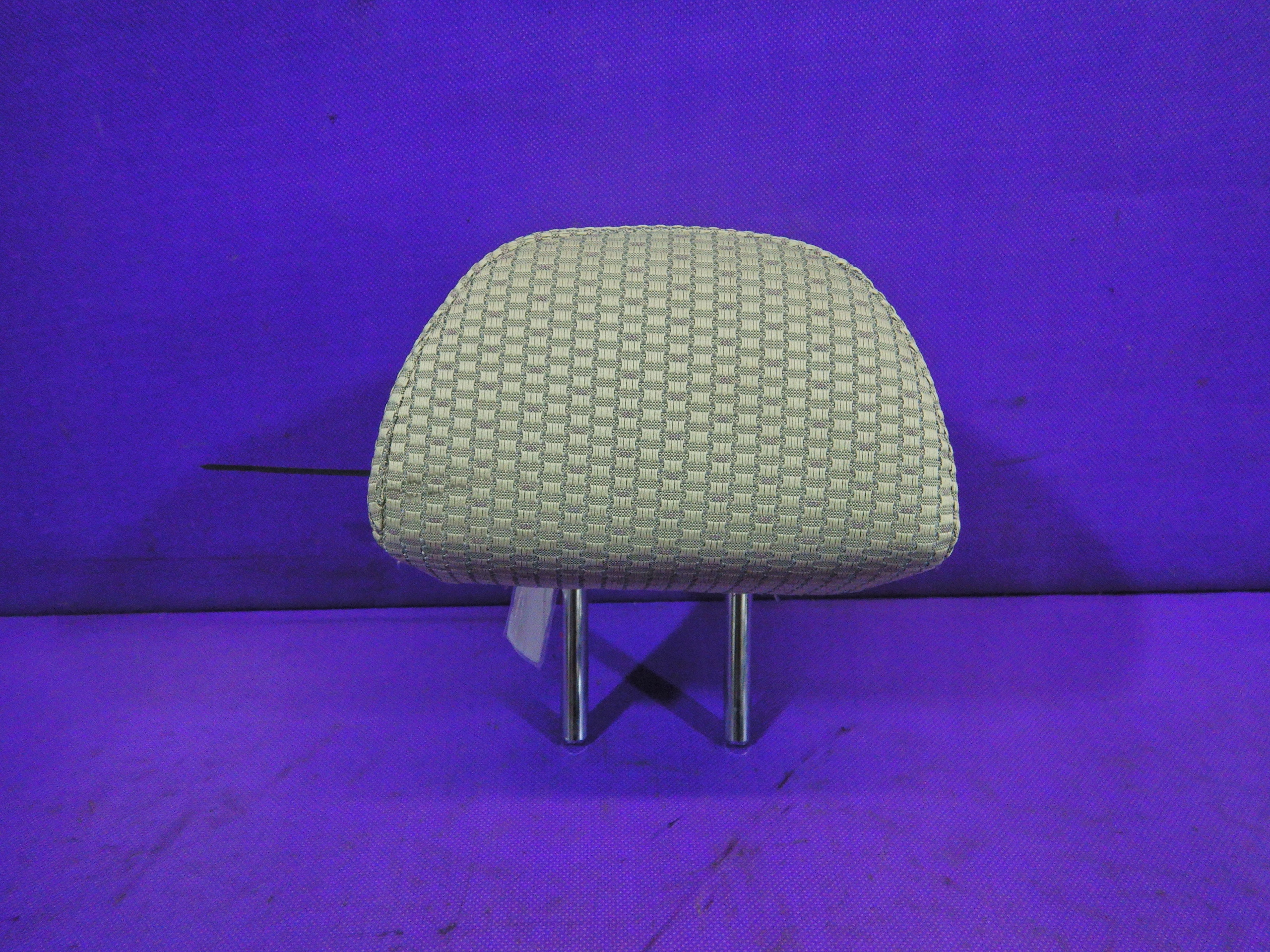 TIIDA И 04- СЕДАН ПОДГЛАВНИК ЦЕНТРАЛЬНЫЙ ЗАД. ЗАДНИЙ