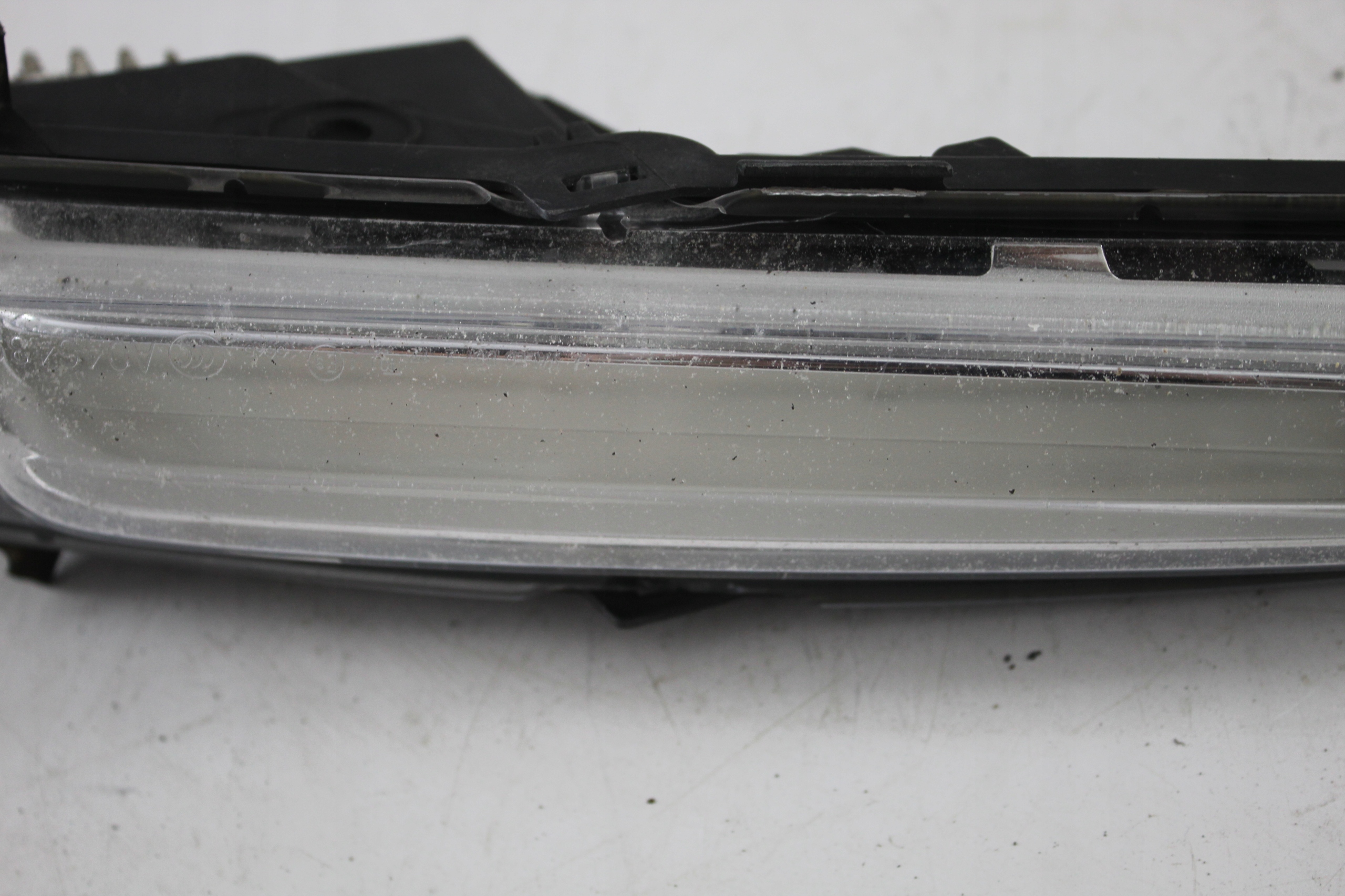 свет дневные левый led ГАЛОГЕН BMW I3 РЕСТАЙЛИНГ oe 7471837-06