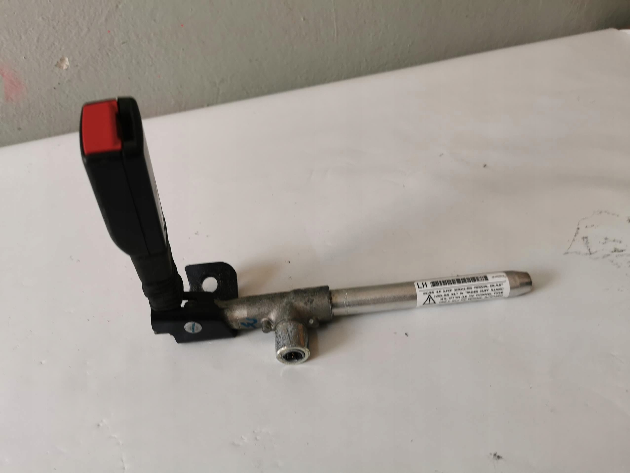 adjuster supports right rear part BMW SERIA 3 E90 6975363