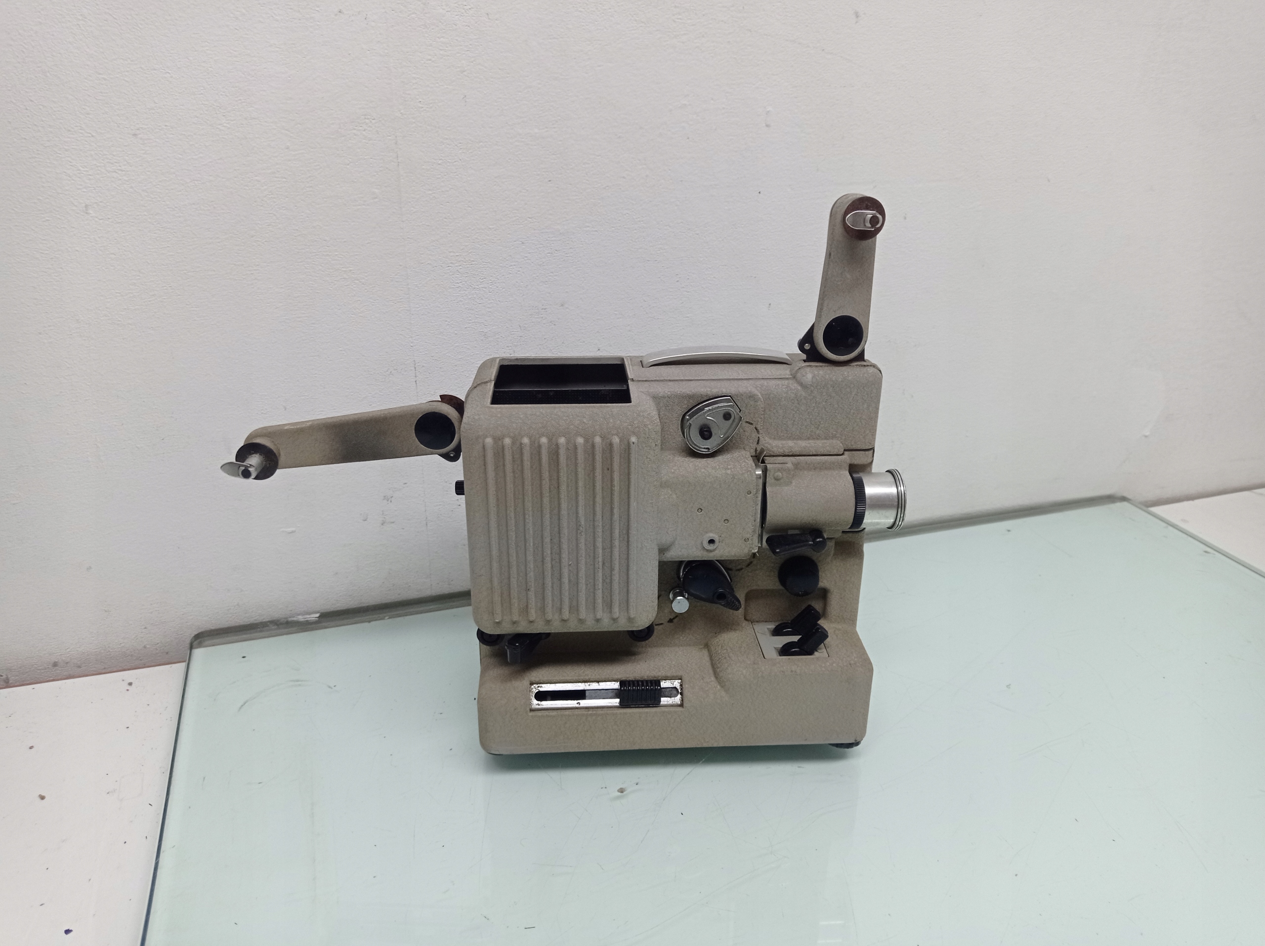 PROJEKTOR EUMIG P8 - STANDARD 8MM