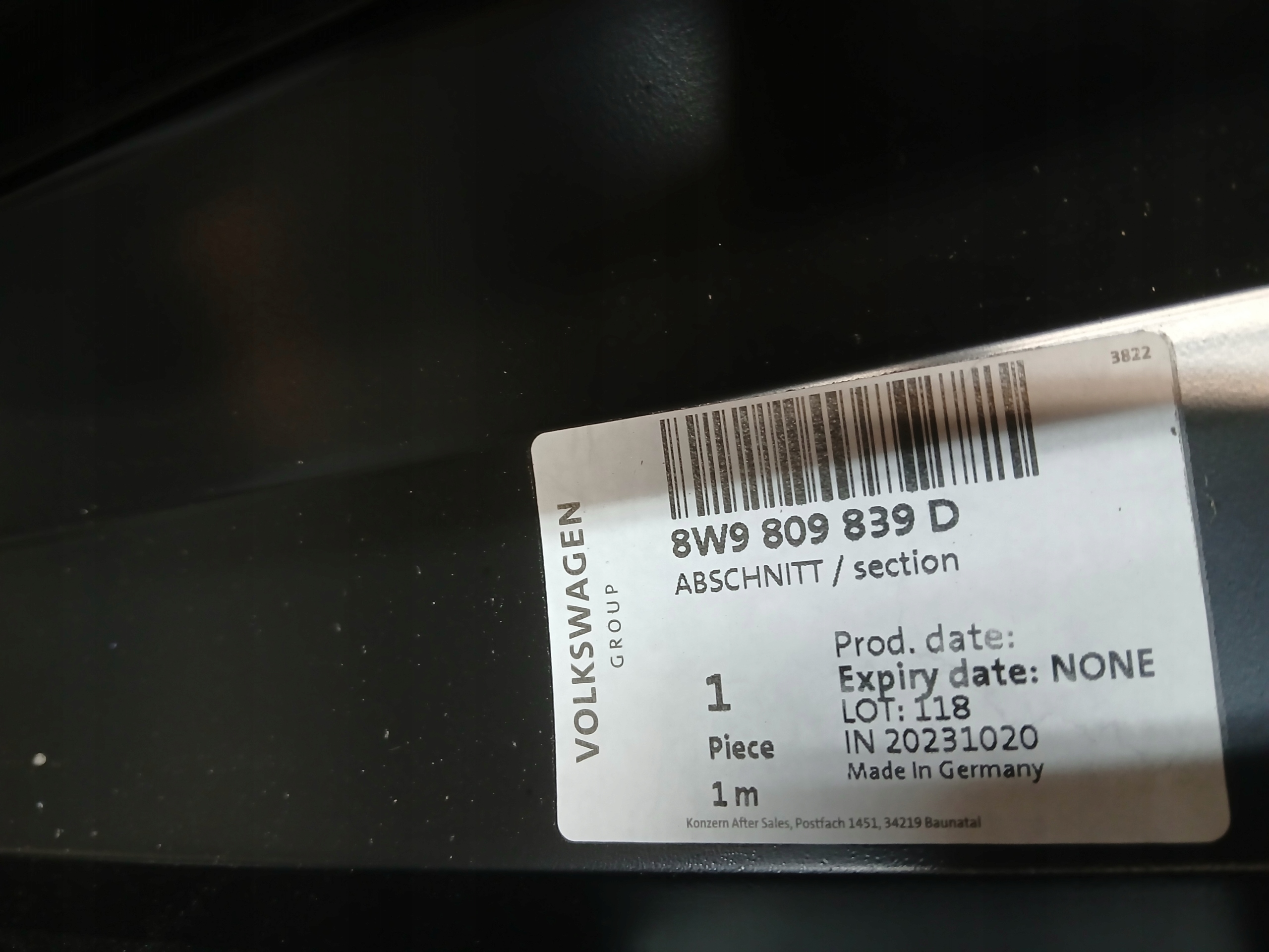 threshold pillar left AUDI A4 B9 8W 16- 8W9809839D