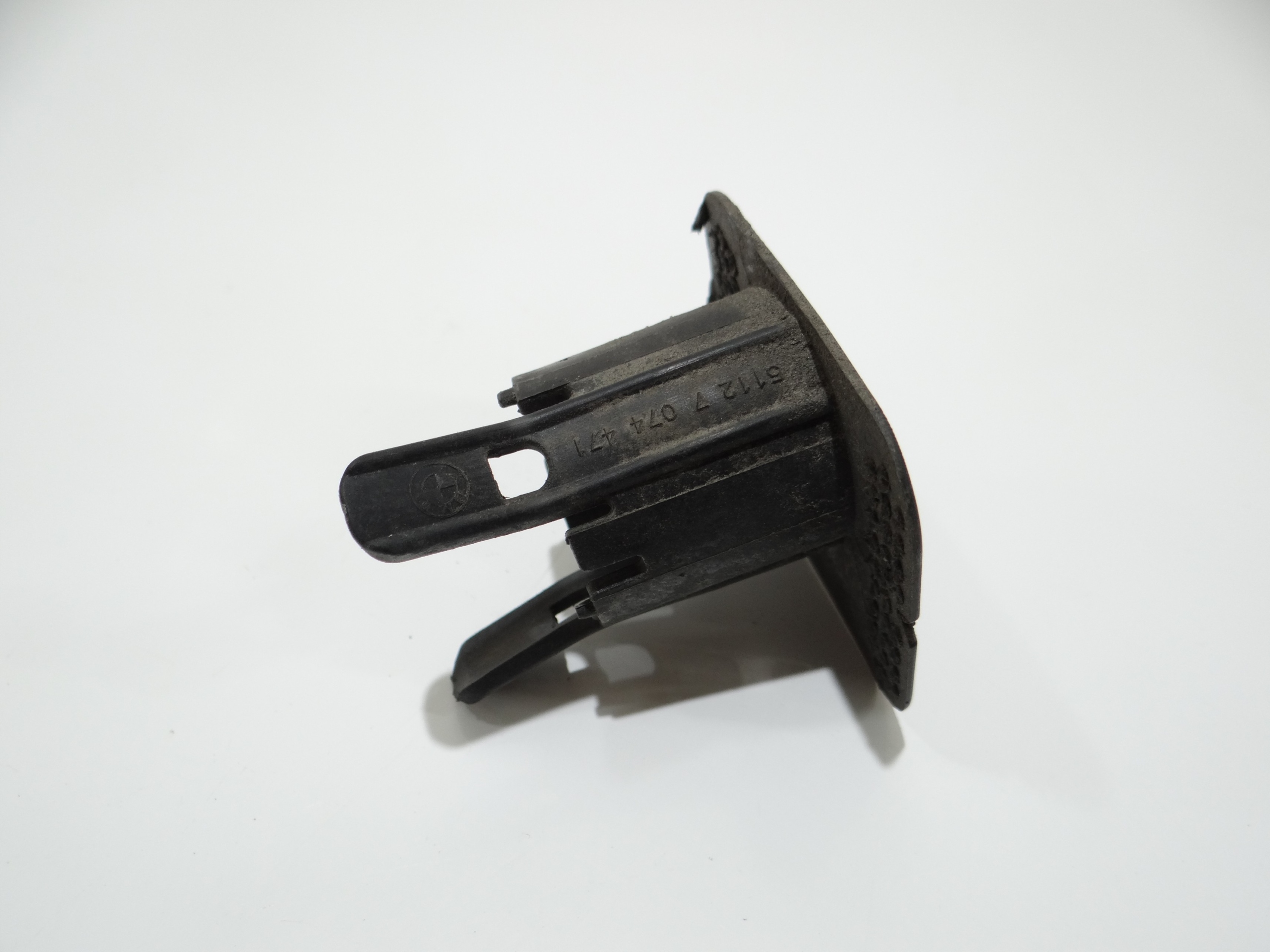 Sensorhalter PDC heck BMW E61 7074471 (4647961)