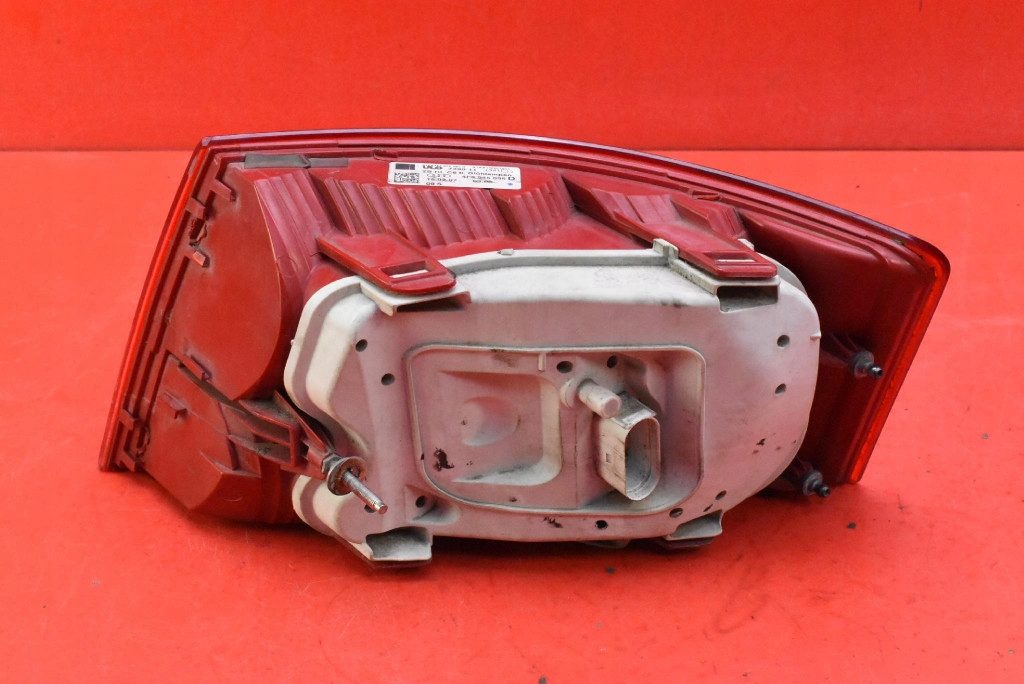 light left rear part rear 4F5945095D AUDI A6 C6 sedan 04-08