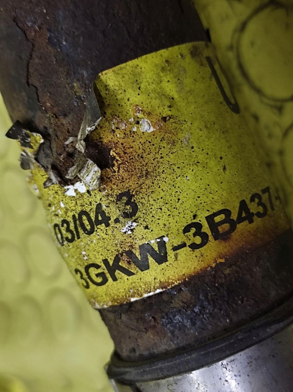 SAAB 9-3 II 2.0 DTI semi-axis right front 3GKW3B437