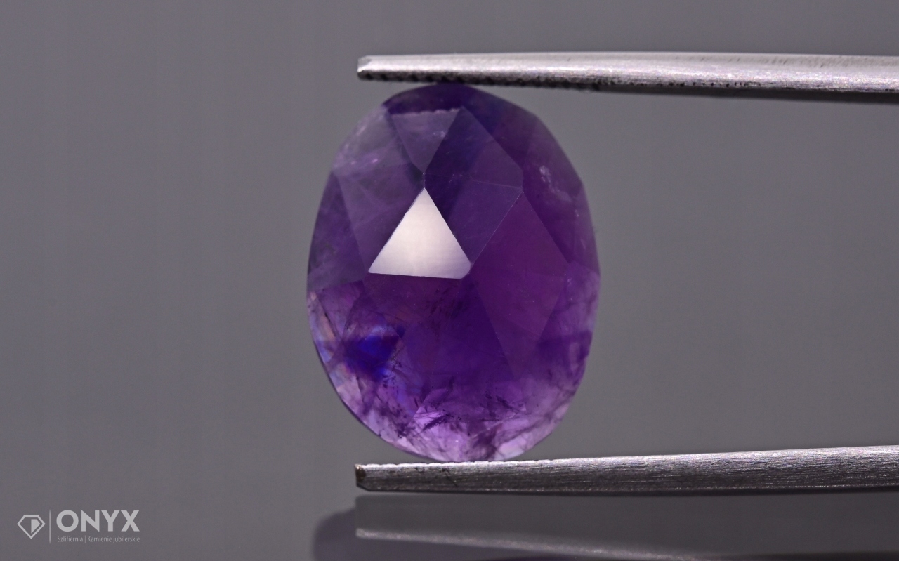 Ametystová fazetovaná nepravidelná rozeta 15,5x12 mm