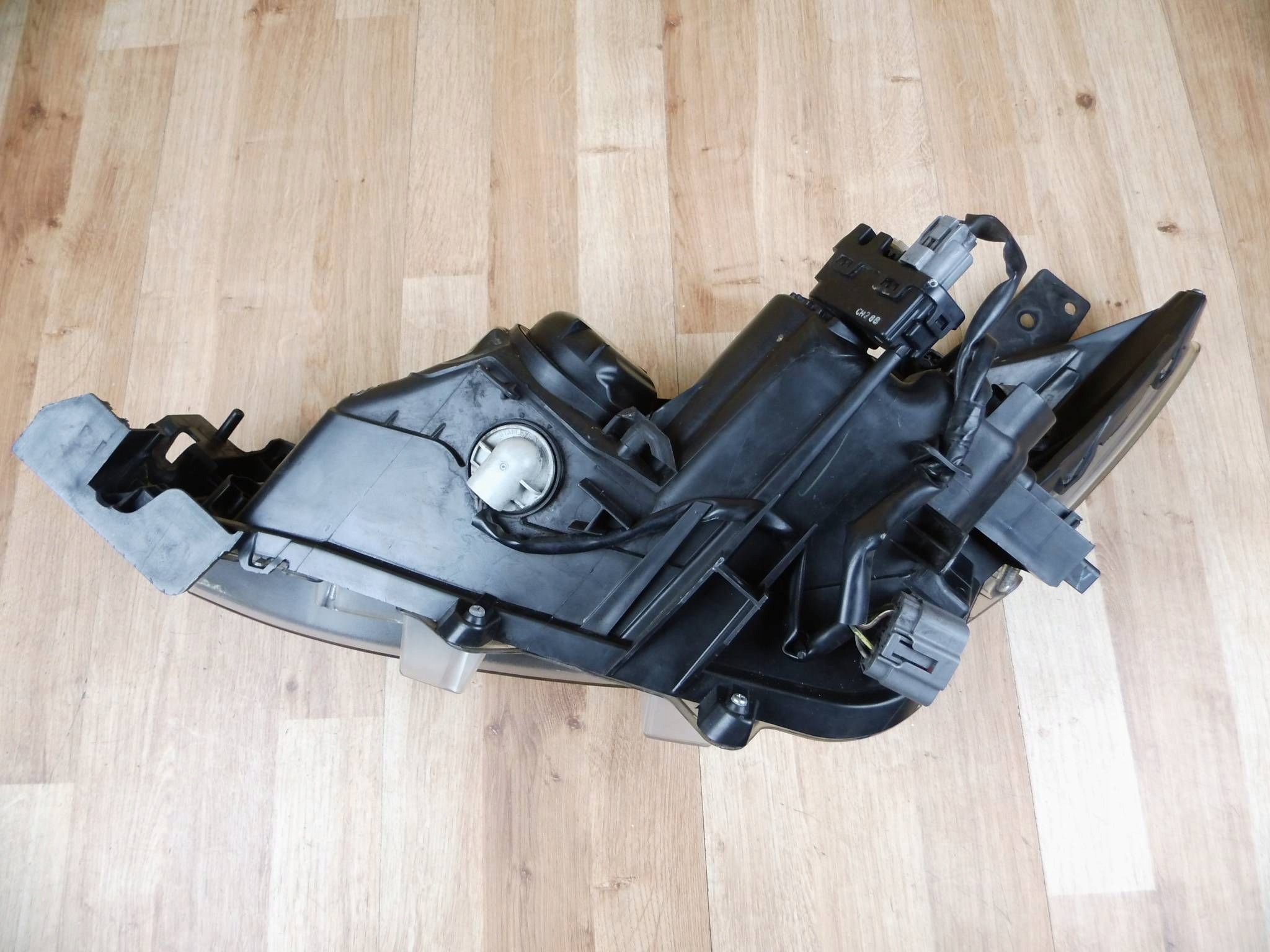 Mazda 3 BM 2013-2016 light right front front right B45A-51030