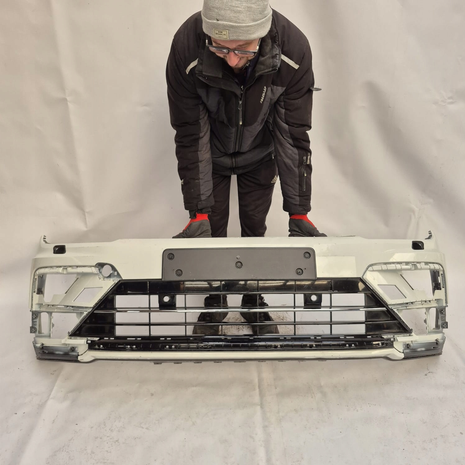 VW TIGUAN II 5NN R-LINE ALLSPACE 16- bumper front front washer PDC