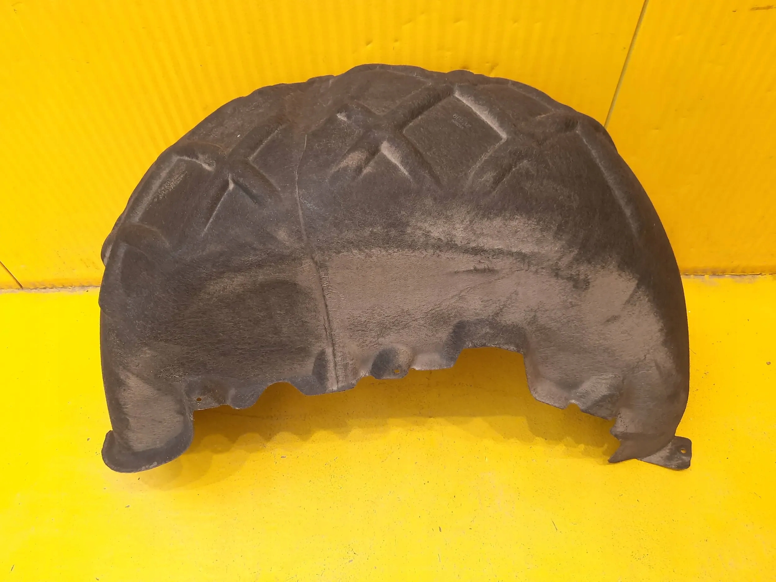 mudguard left rear part PORSCHE CAYENNE II 7P5810971B