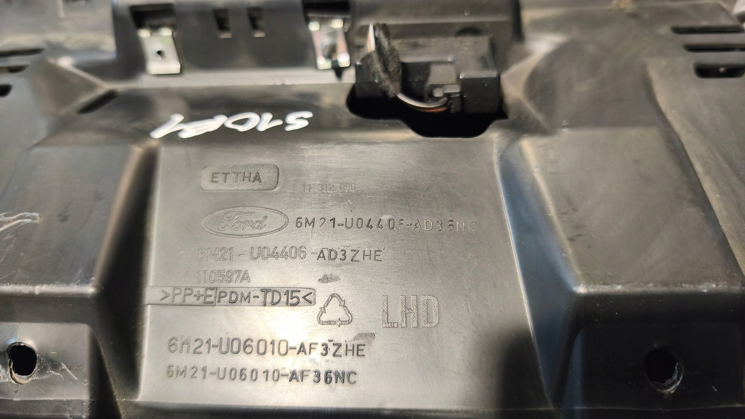 skrinka spolujazdca spolujazdca FORD S-MAX a 2007r 6M21-U04406