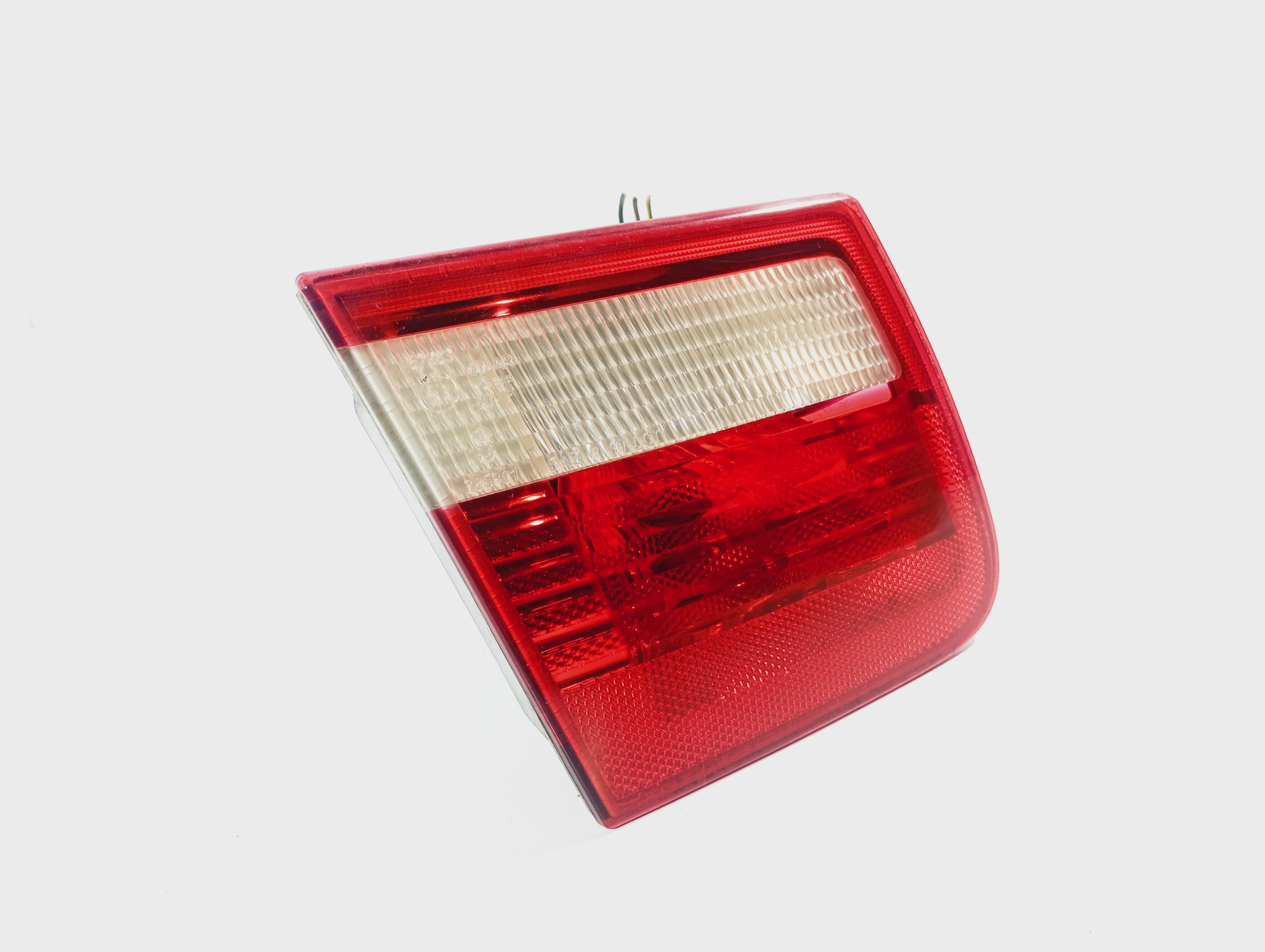 light left rear z bonnet OE 8368759 BMW 3 E46 99-00