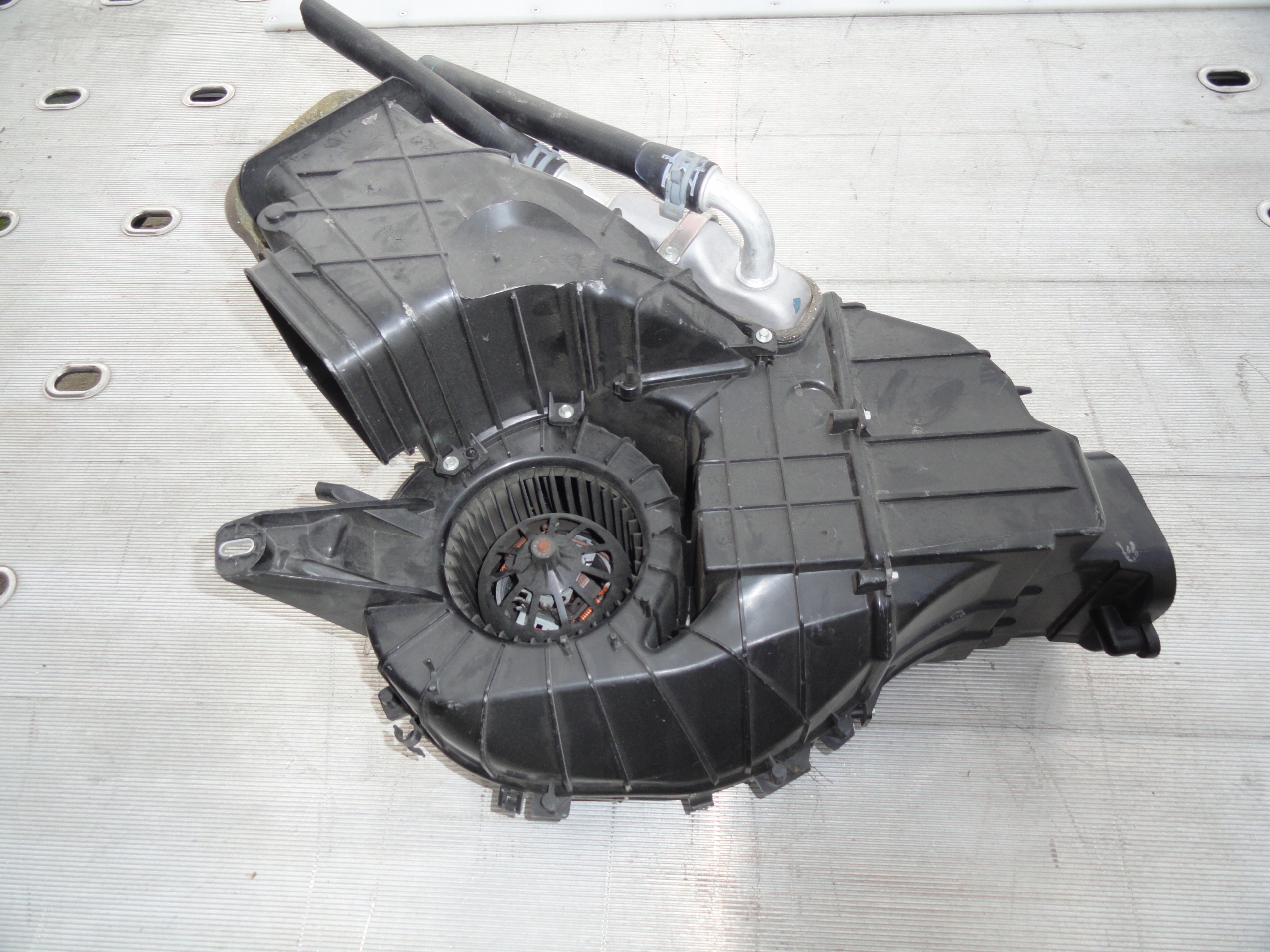 радиатор отопителя с vw 7H1820005 BN