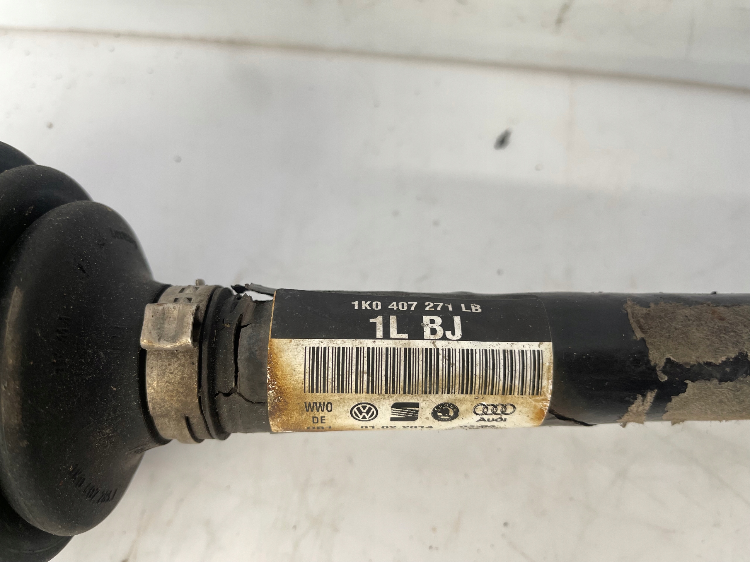 semi-axis left short. MANUAL VW GOLF VII 1.6 TDI 1K0407271LB