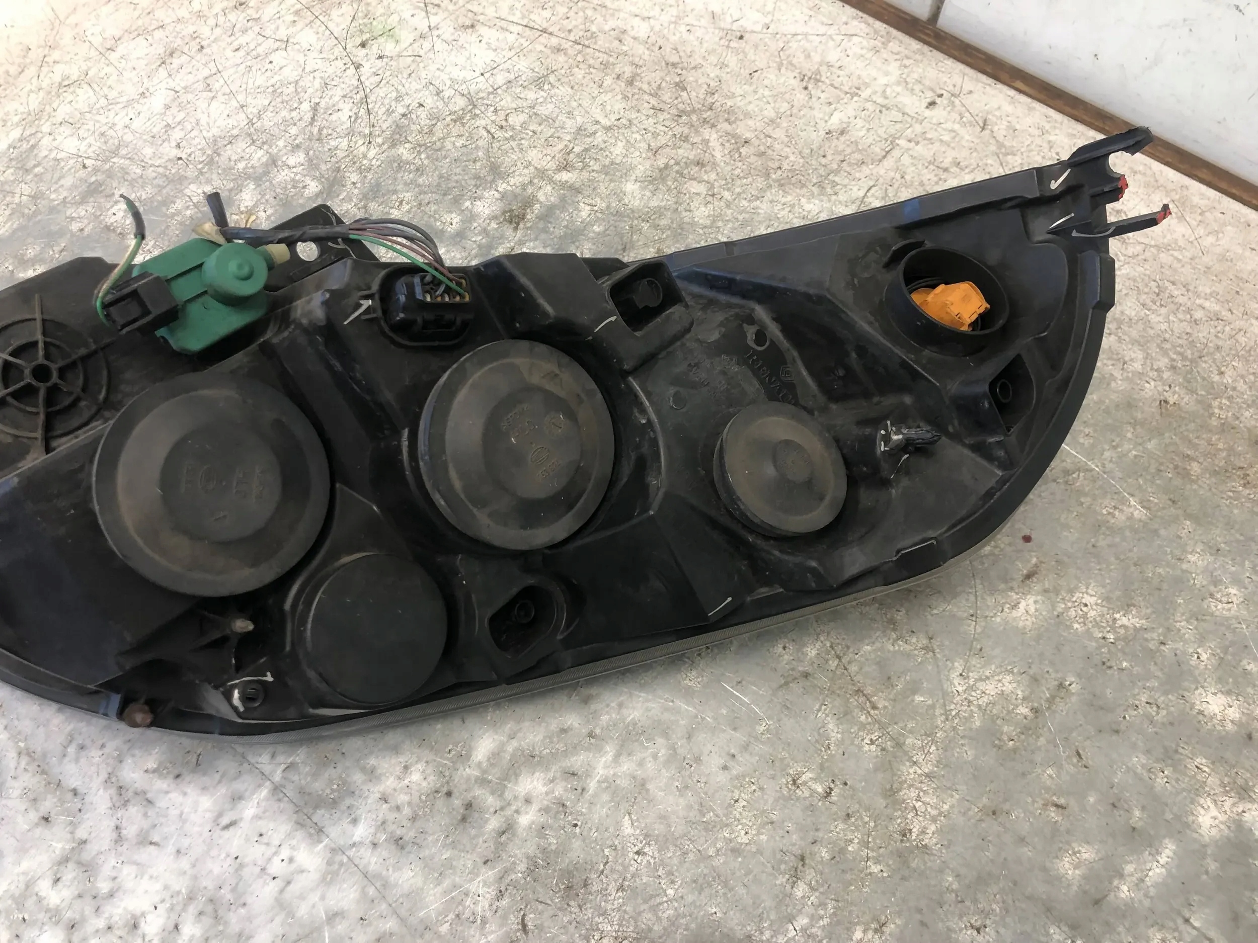 light right front RENAULT MASTER III