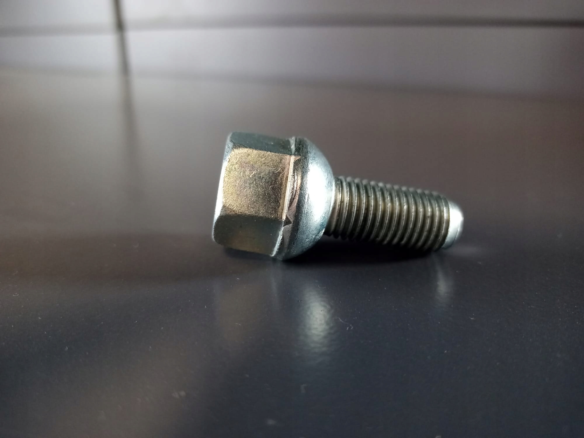 Szpilka M12x1,5x25 KNOTT Marka Knott