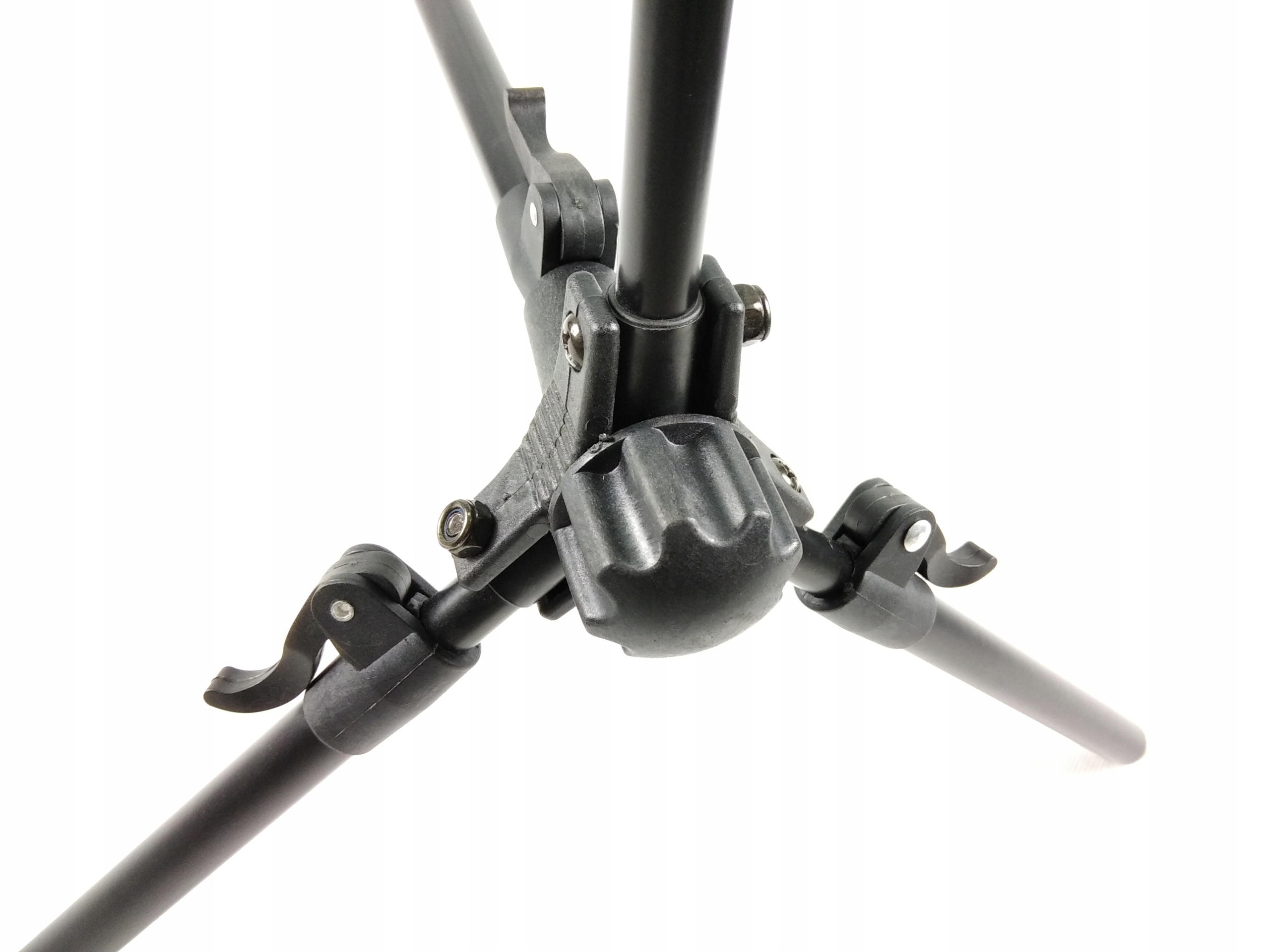 STANOWISKO KARPIOWE STOJAK RODPOD 3 WĘDKI MF CZARNY Marka FL