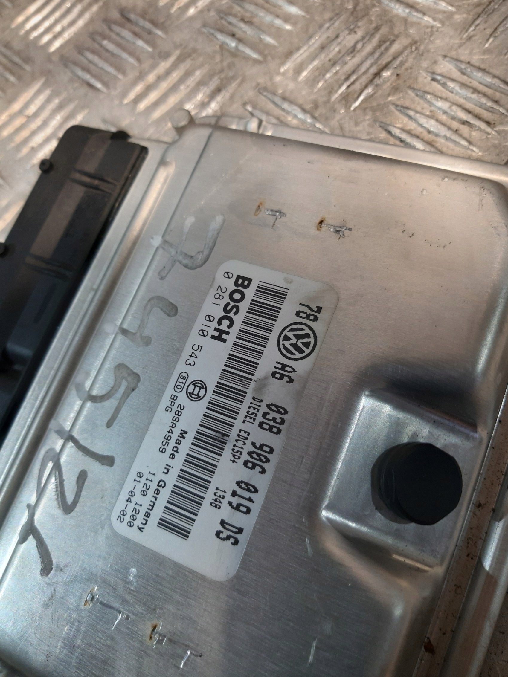 computer control unit of the engine 038906019DS VW PASSAT B5 1.9TDI 2001r