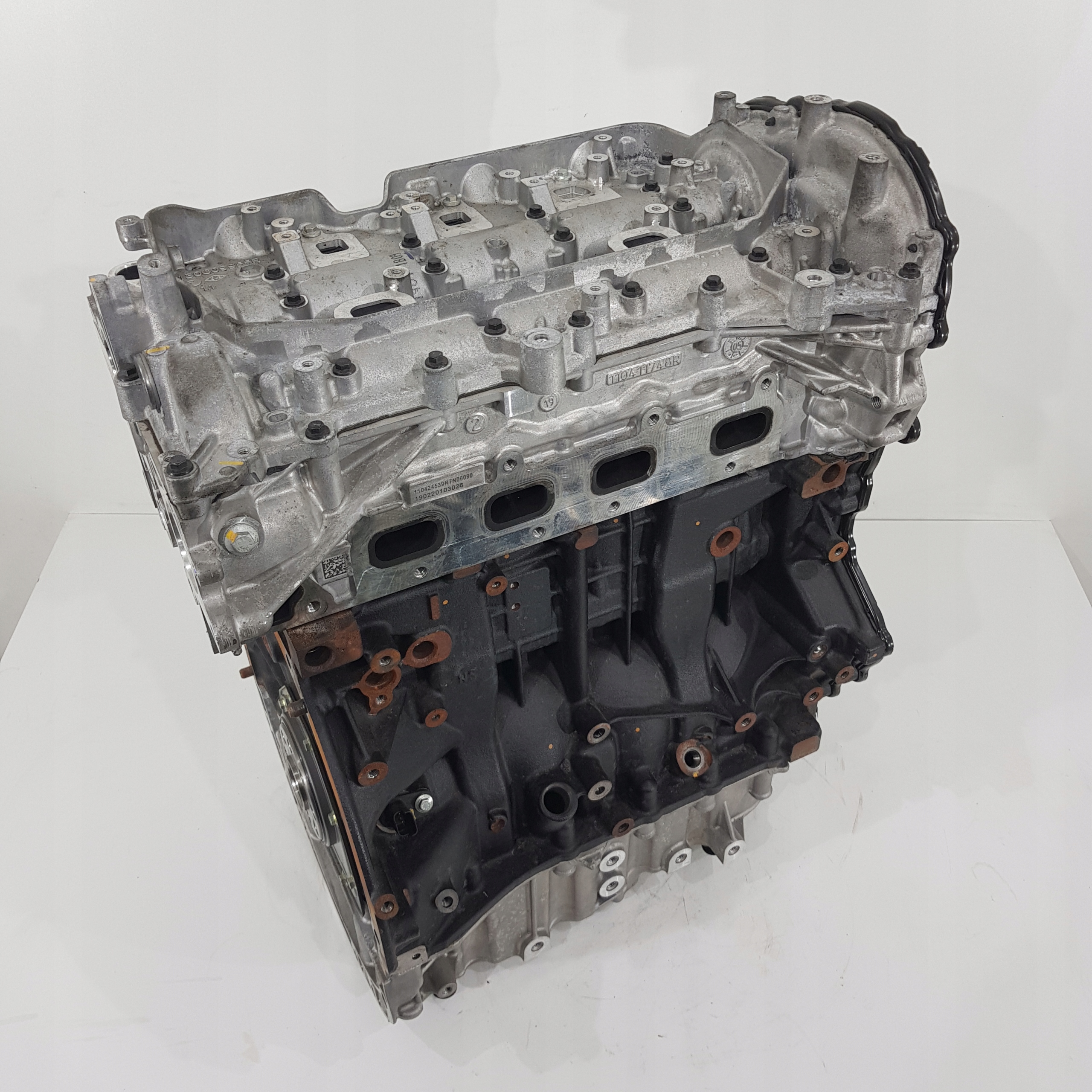 Silnik 2.0 DCI RENAULT TRAFIC III M9RG650 ADBLUE Numer katalogowy części M9RG650