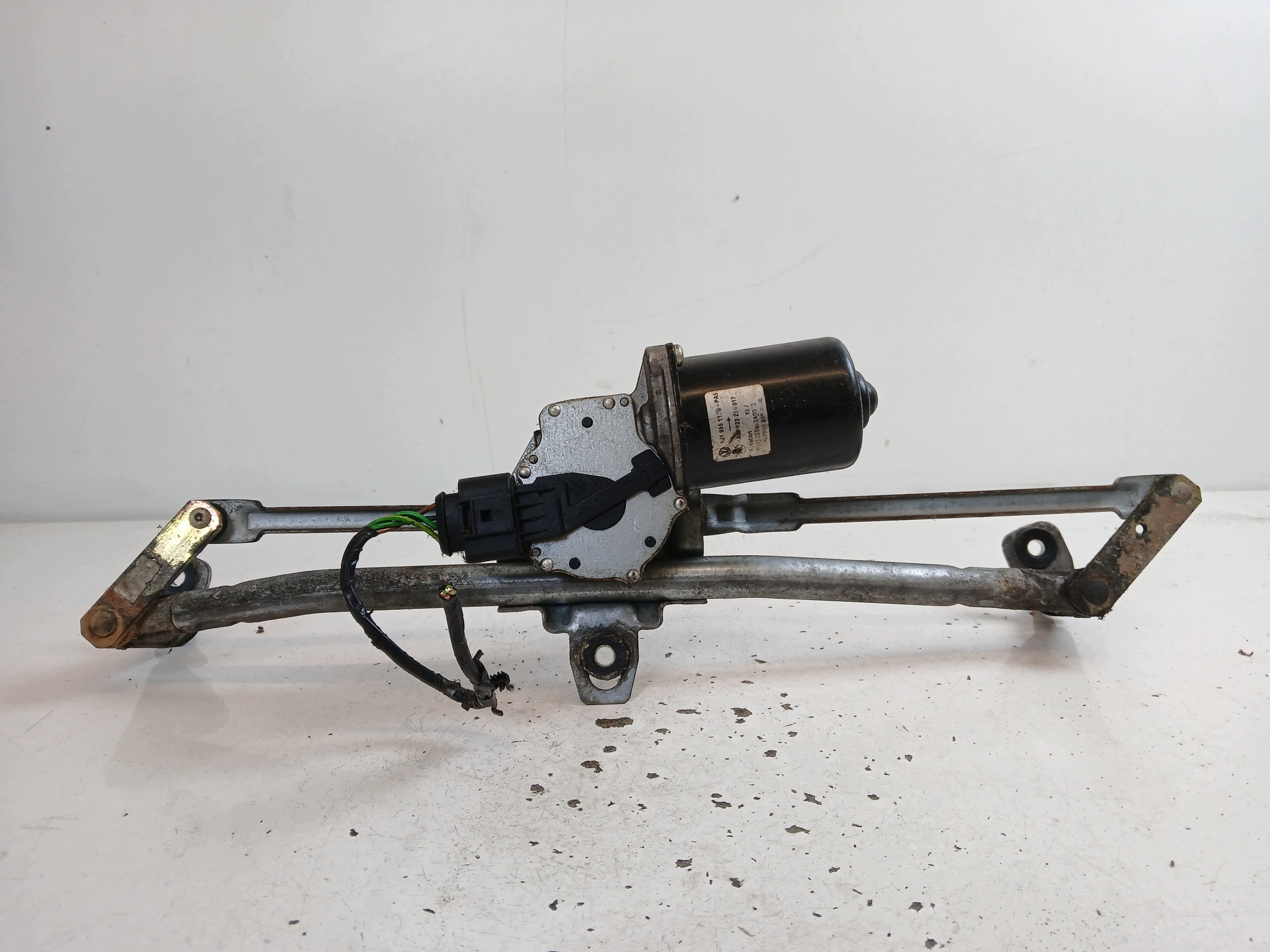 VW GOLF IV wiper mechanism front 1J1955113B