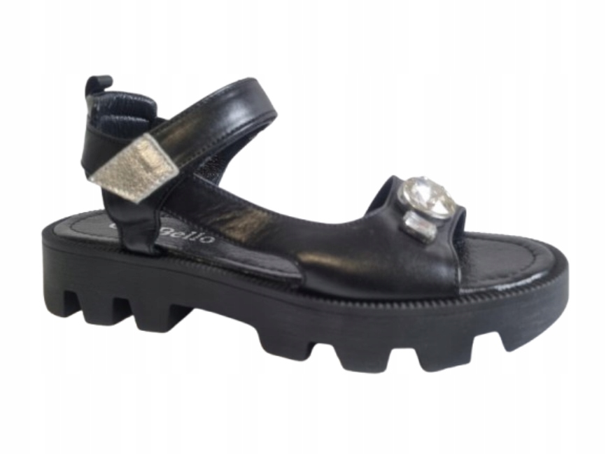 Dámské kožené sandály na traperu se zapínáním na každou nohu Chebello 37