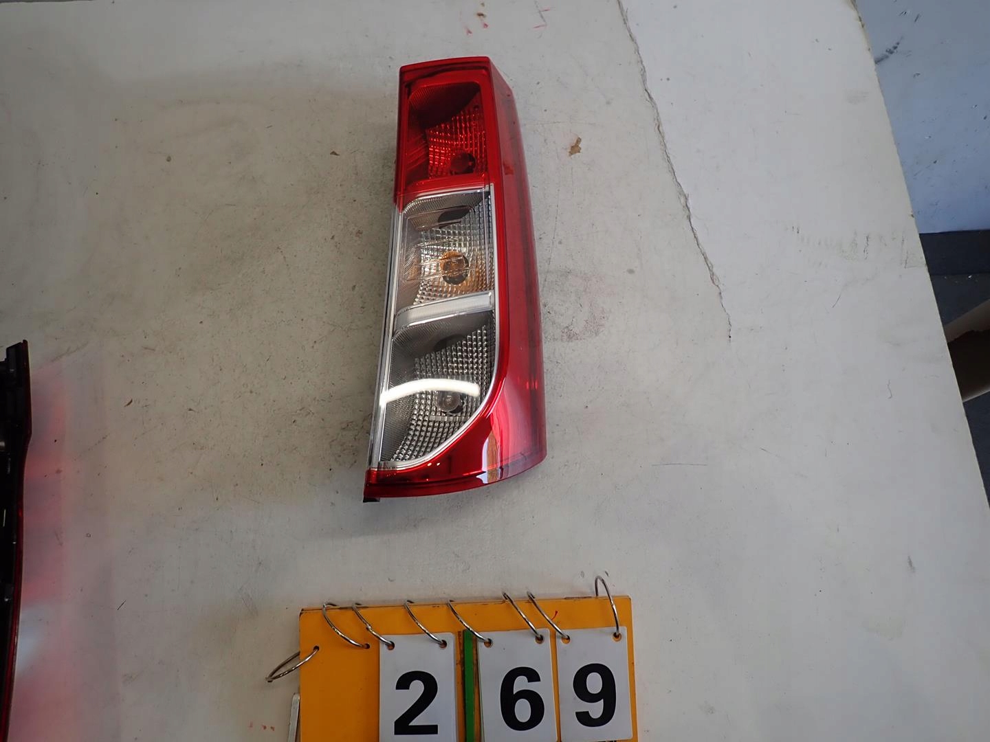 light rear part rear right DACIA DOKKER 2012- 265509604