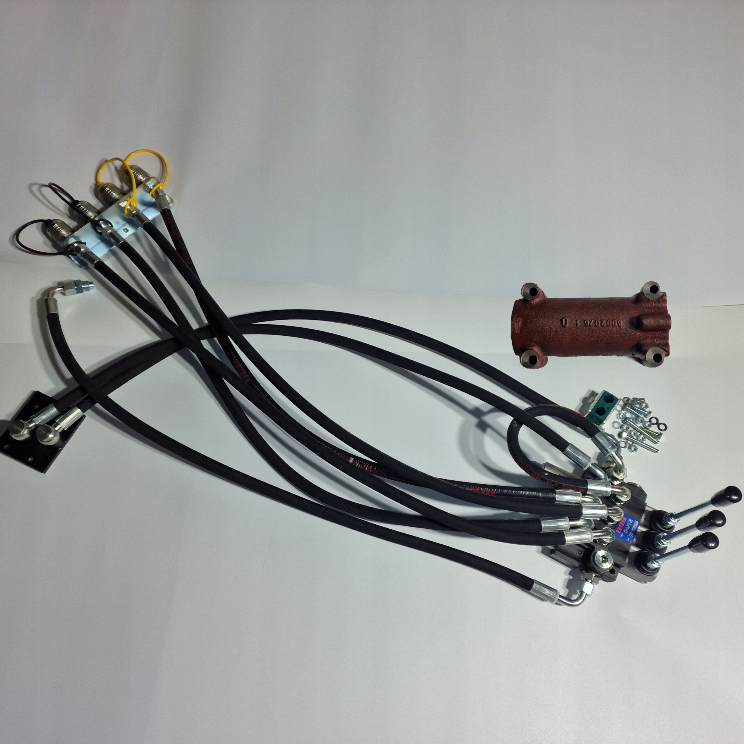 Rozdělovač 3 Sekcí Vnější Hydraulický C330 3xPLOVOUCÍ Válec Píst