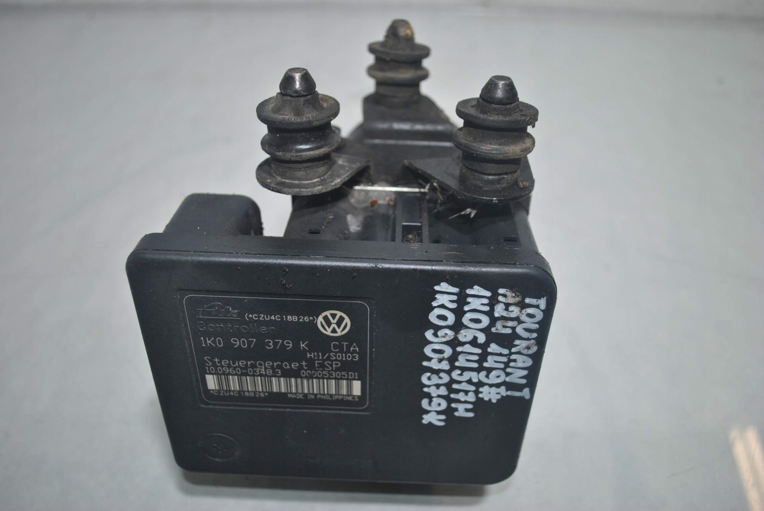 volkswagen oe 1K0614517H насос ABS