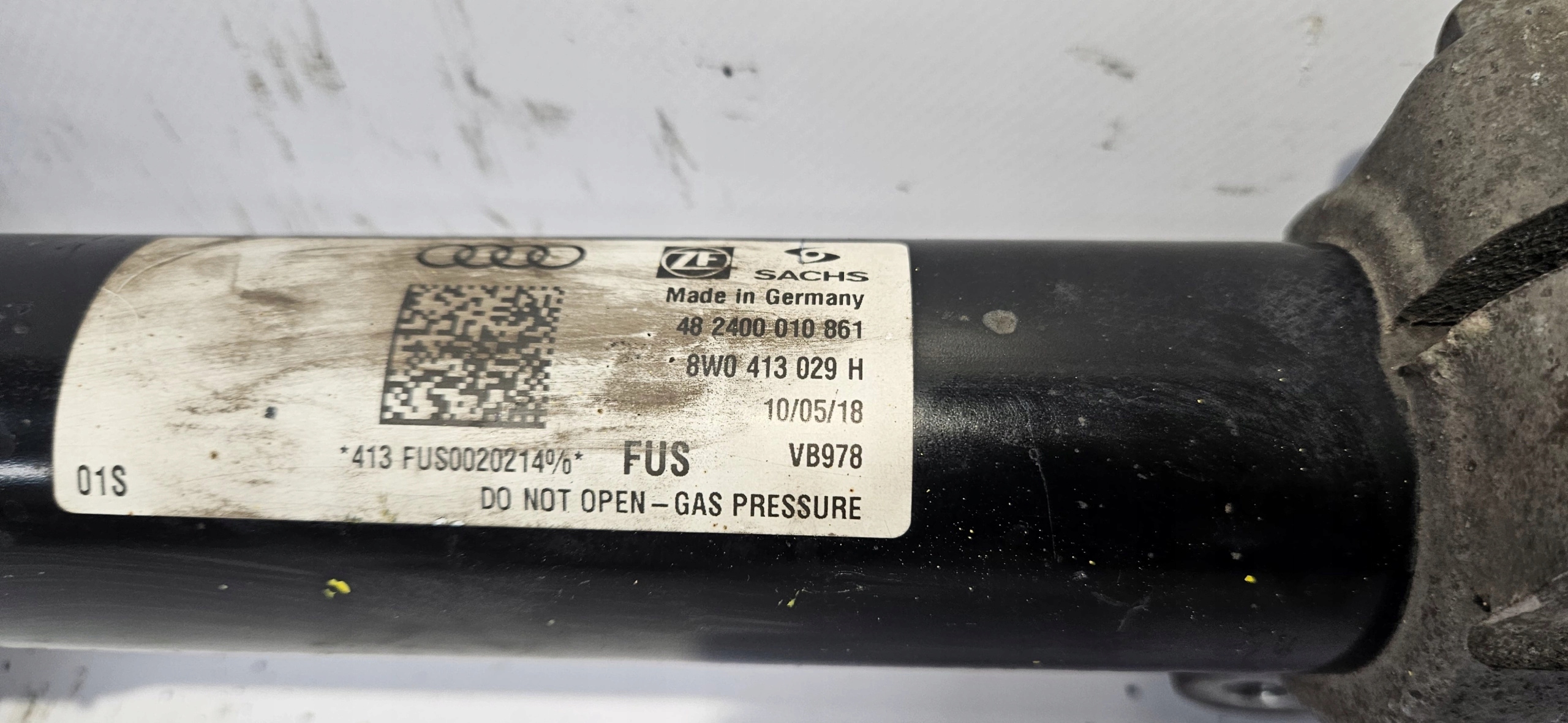 shock absorber right front AKTYWNY AUDI A4 B9 A5 8W