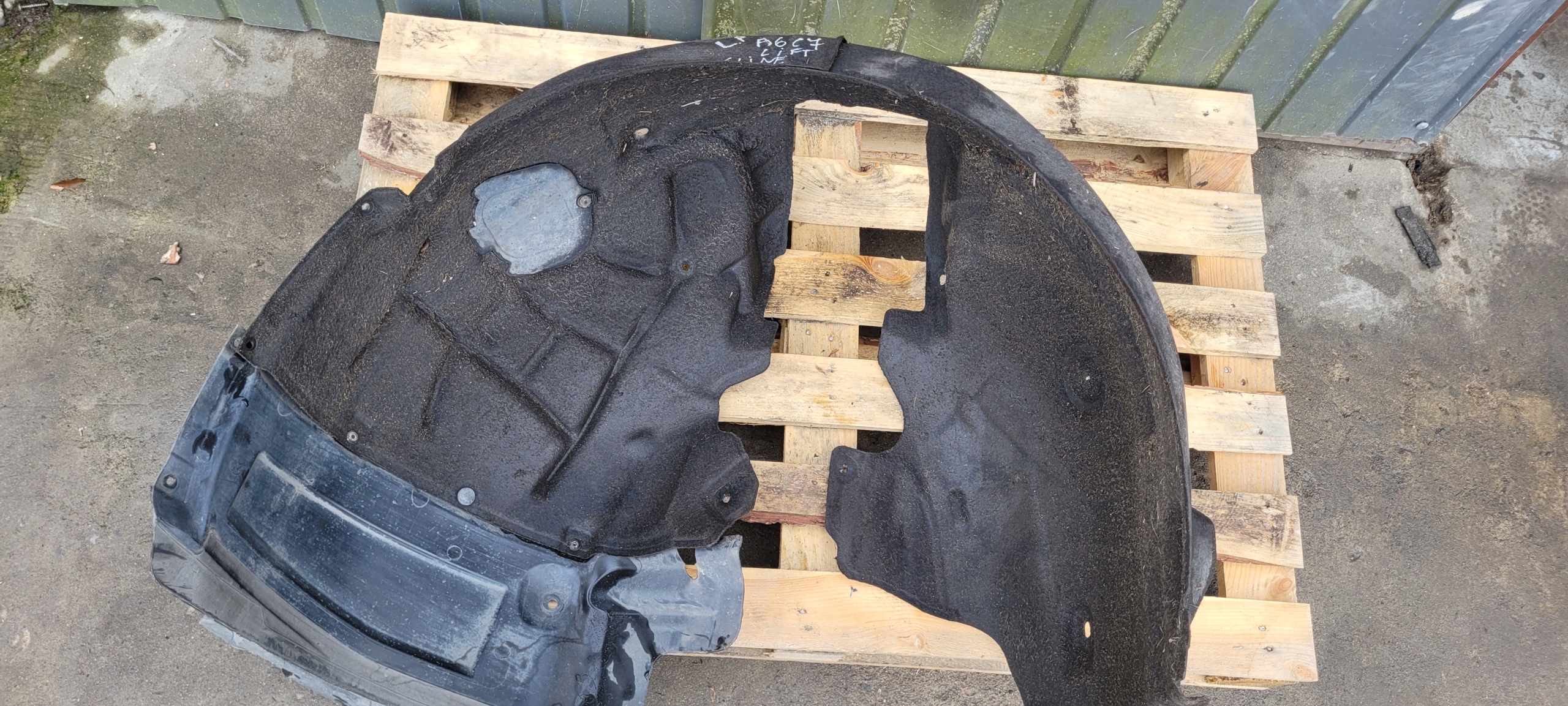 A6 C7 4G LIFT NADKOLE LEWE LEWY PRZÓD PRZEDNIE MATERIAŁ+ PLASTIK SLINE