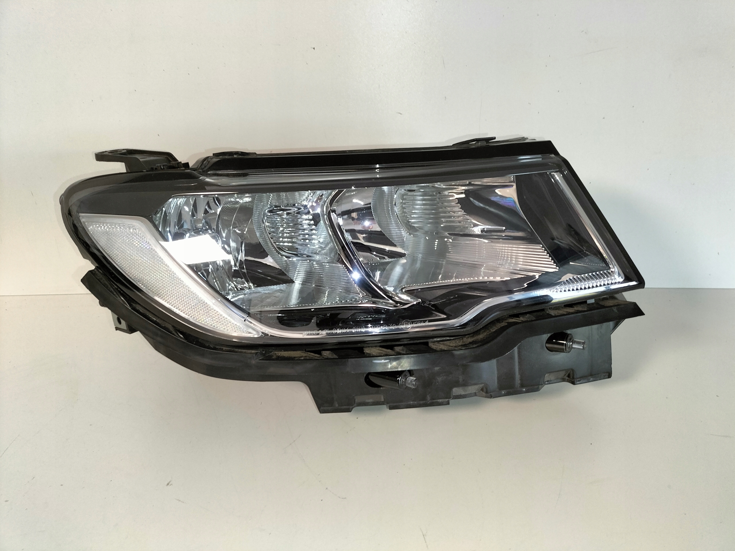 light front reflektor right JEEP COMPASS II 17-21