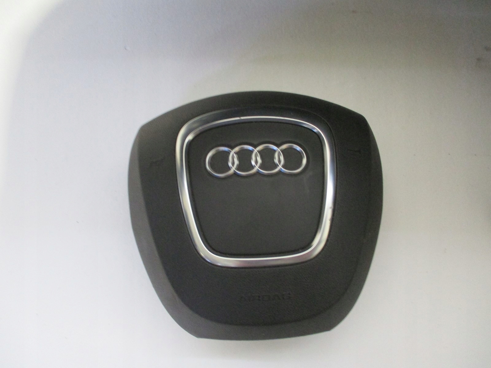 dashboard AUDI Q5 8R0