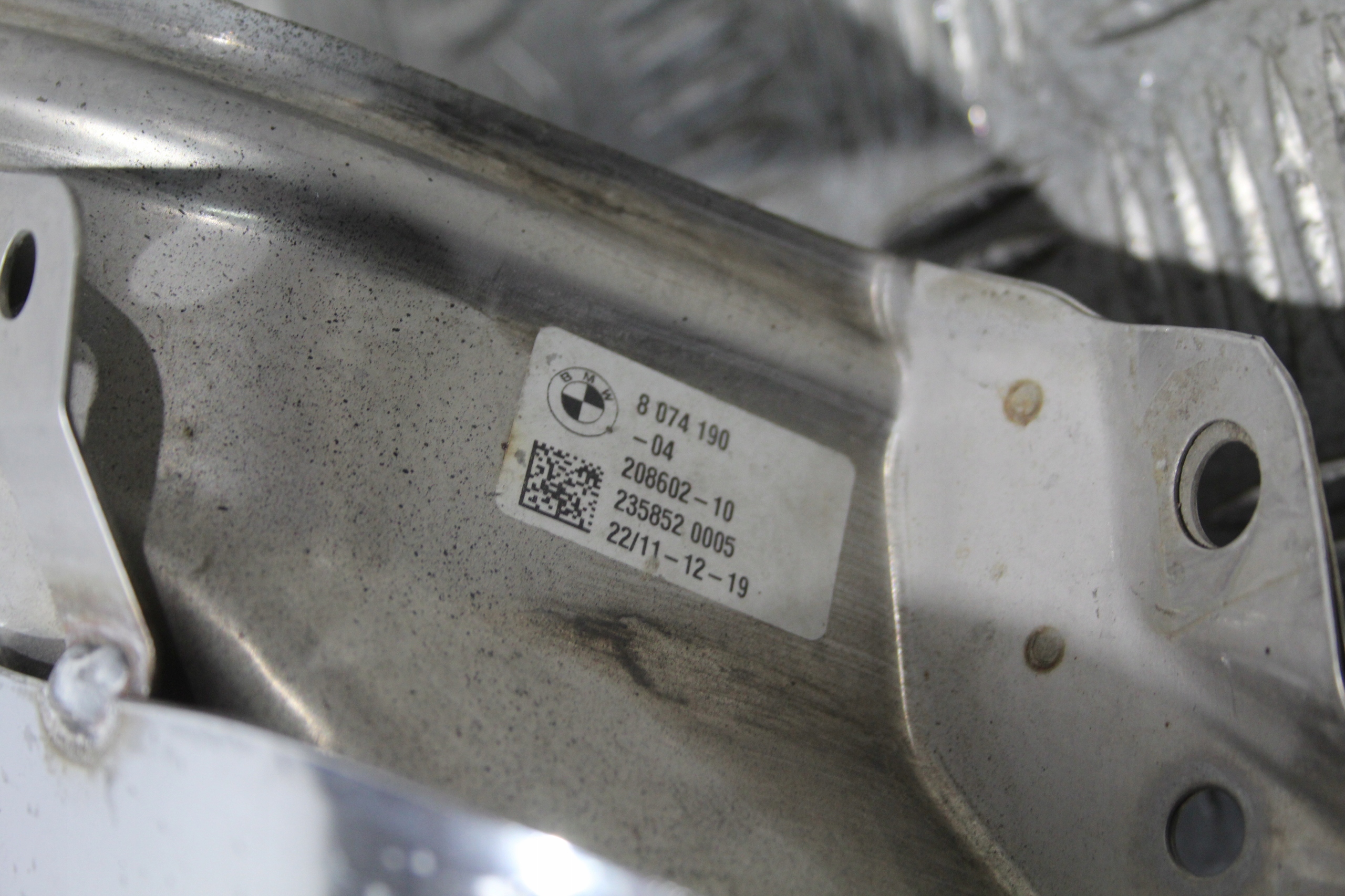 TERMINALE DELLO SCARICO DESTRO BMW X5 G05 8074190