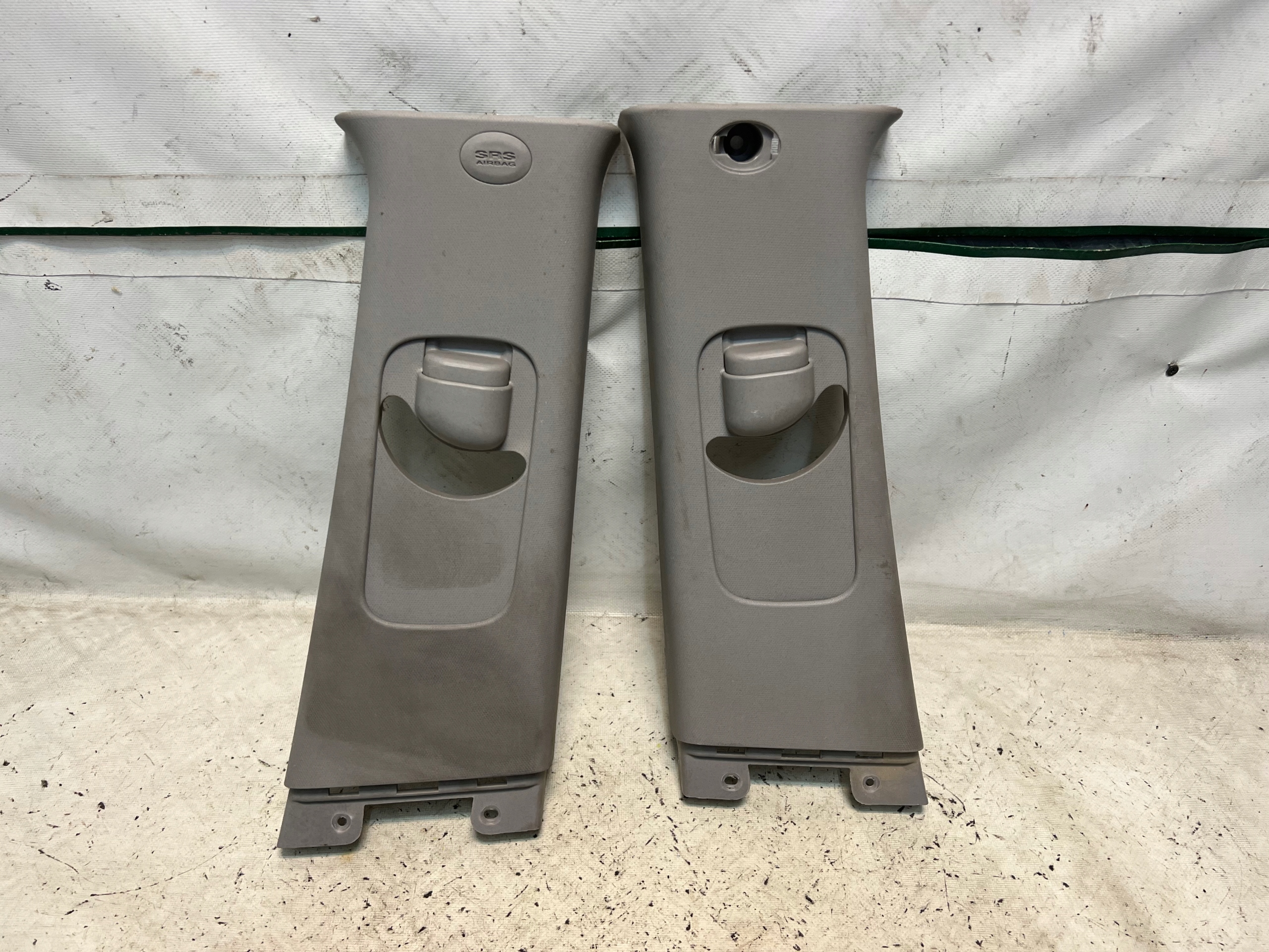 SSANGYONG KORANDO III 10- OSŁONA SŁUPKA LEWA PRAWA