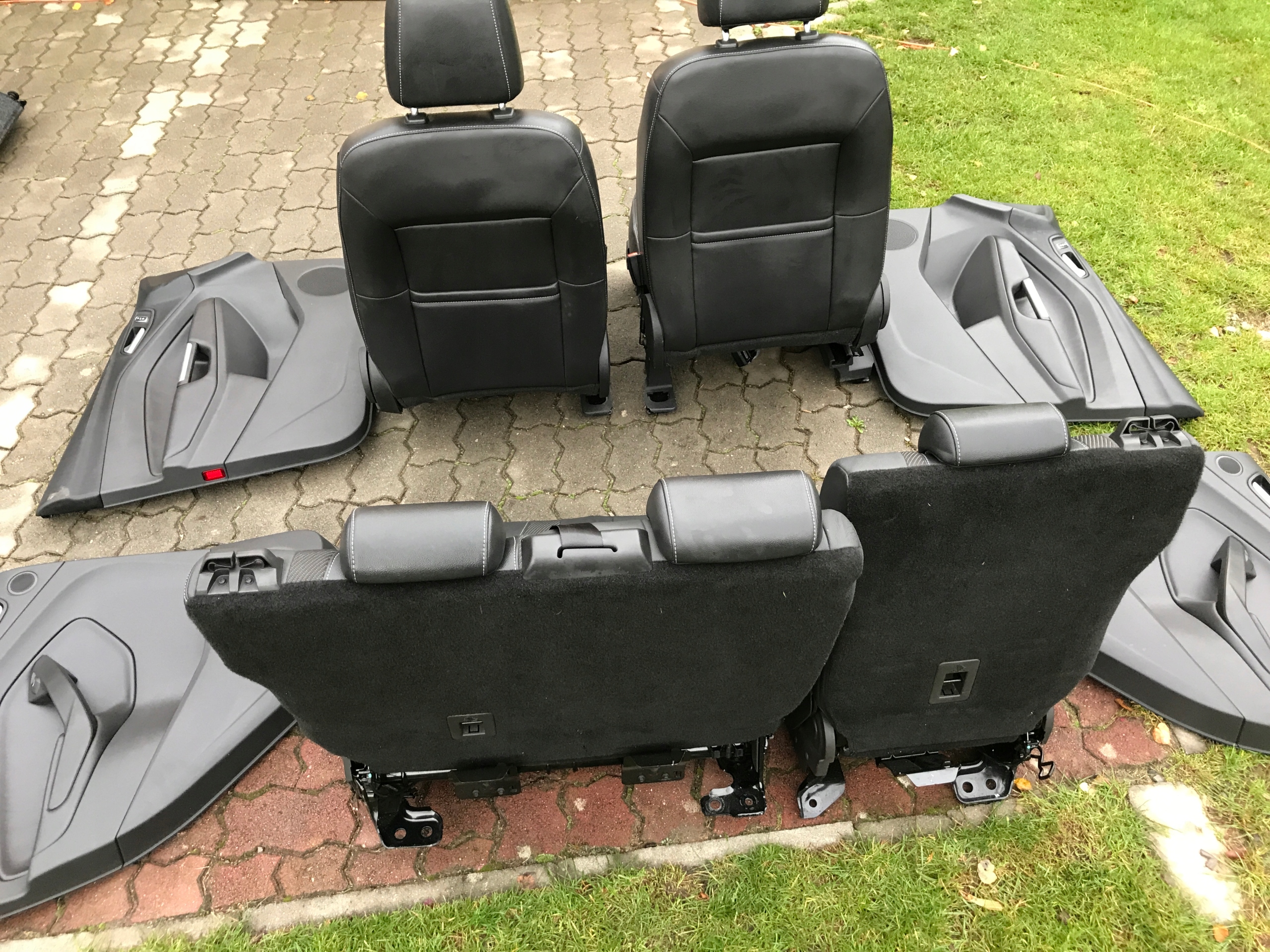 кресла диван бочки комплект FORD KUGA MK2 кожзам европа